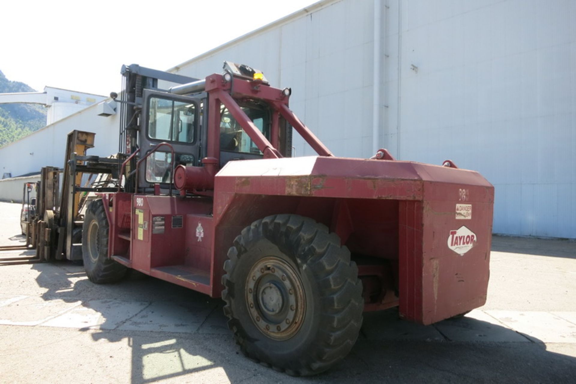 Taylor TE650L forklift, s/n SW724717, (mfg 1996), 65,000 lb. cap., single stage mast, pneumatic - Image 2 of 2