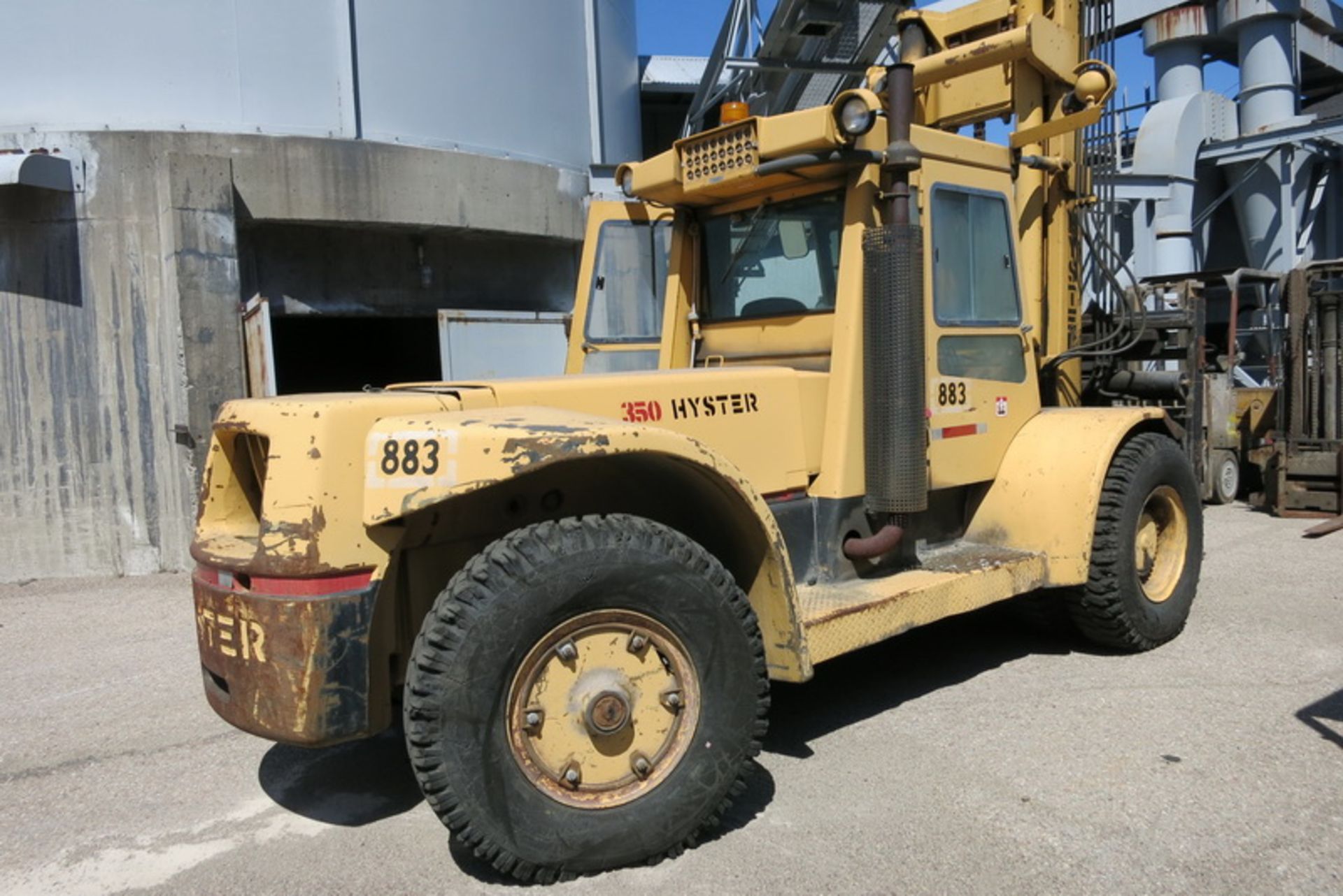 Hyster forklift, model H350B, s/n B019D02061K, 32,500 lb. cap., 2 stage mast, 144" lift, solid - Image 2 of 2