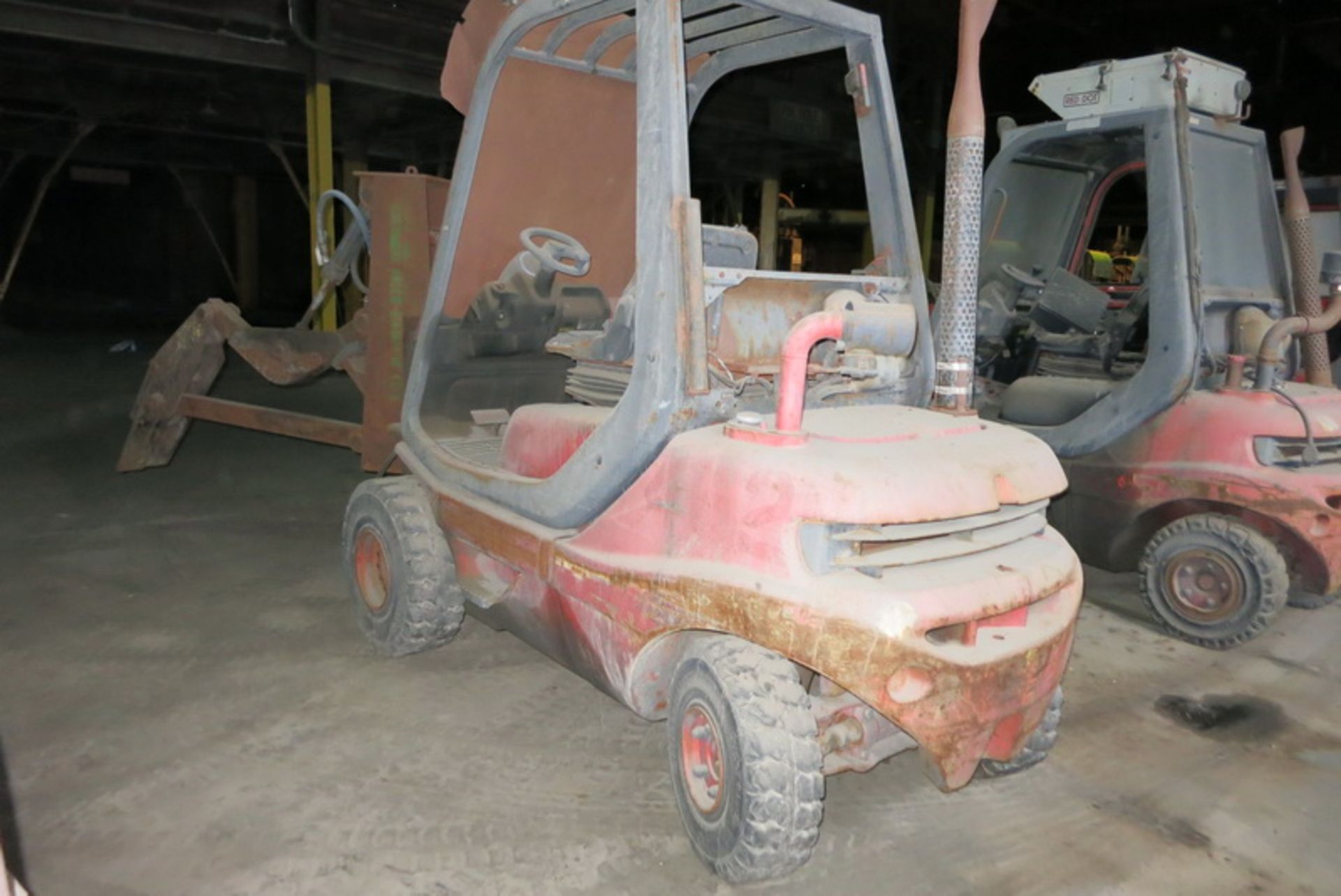 Linde ore trimmer, model H30D03, s/n 351O7005830, diesel, solid tire, hammer attachment - Image 2 of 2