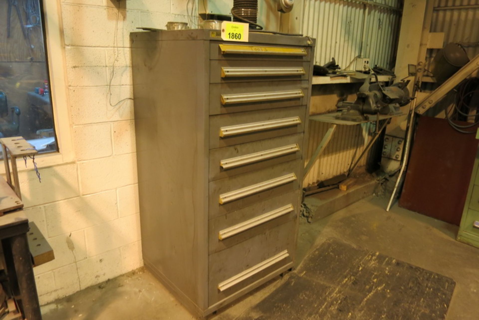 Stanley Vidmar 8-drawer parts cabinet