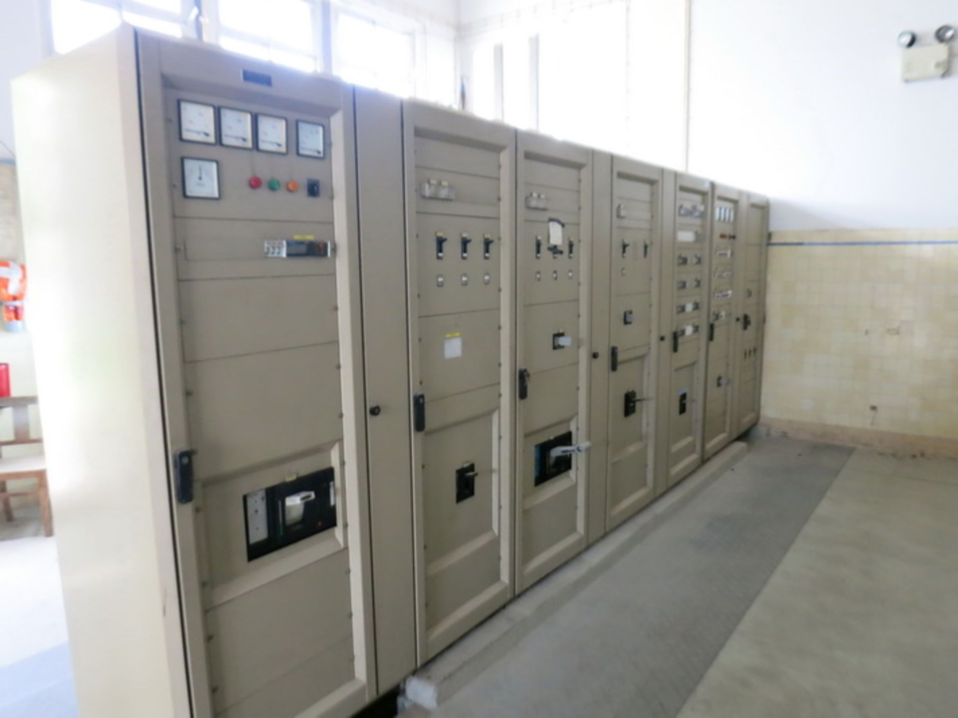 Siemens Electrical switchgear, with 1600 kva transformer