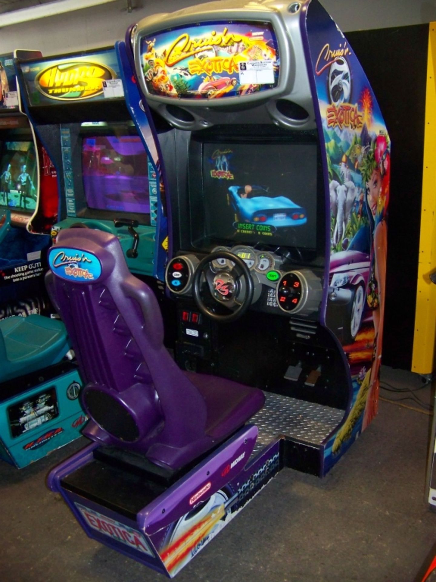 CRUISIN EXOTICA SITDOWN DRIVER ARCADE GAME - Image 2 of 3