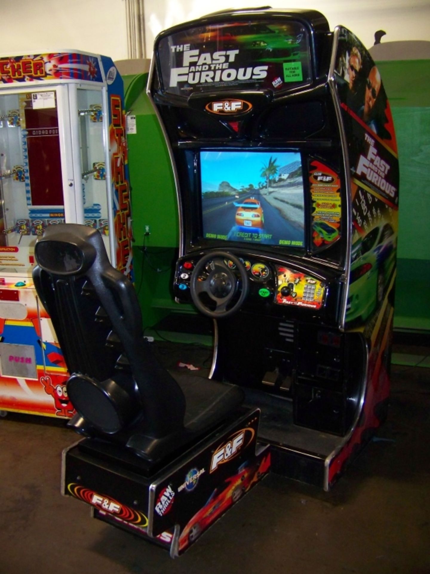 FAST AND FURIOUS RACING ARCADE GAME DEDICATED - Image 3 of 6