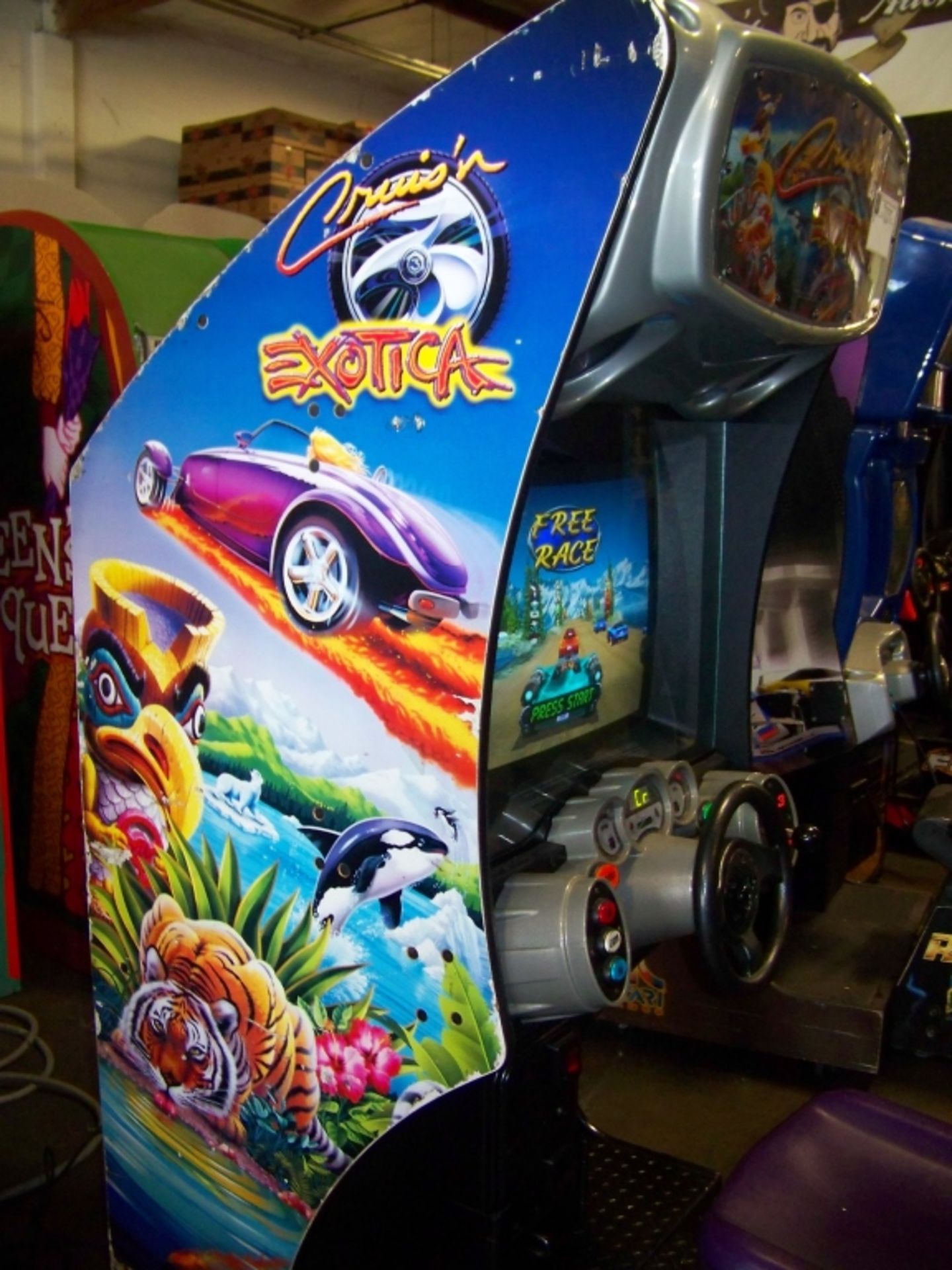 CRUISIN EXOTICA DEDICATED DRIVER ARCADE GAME - Image 3 of 7