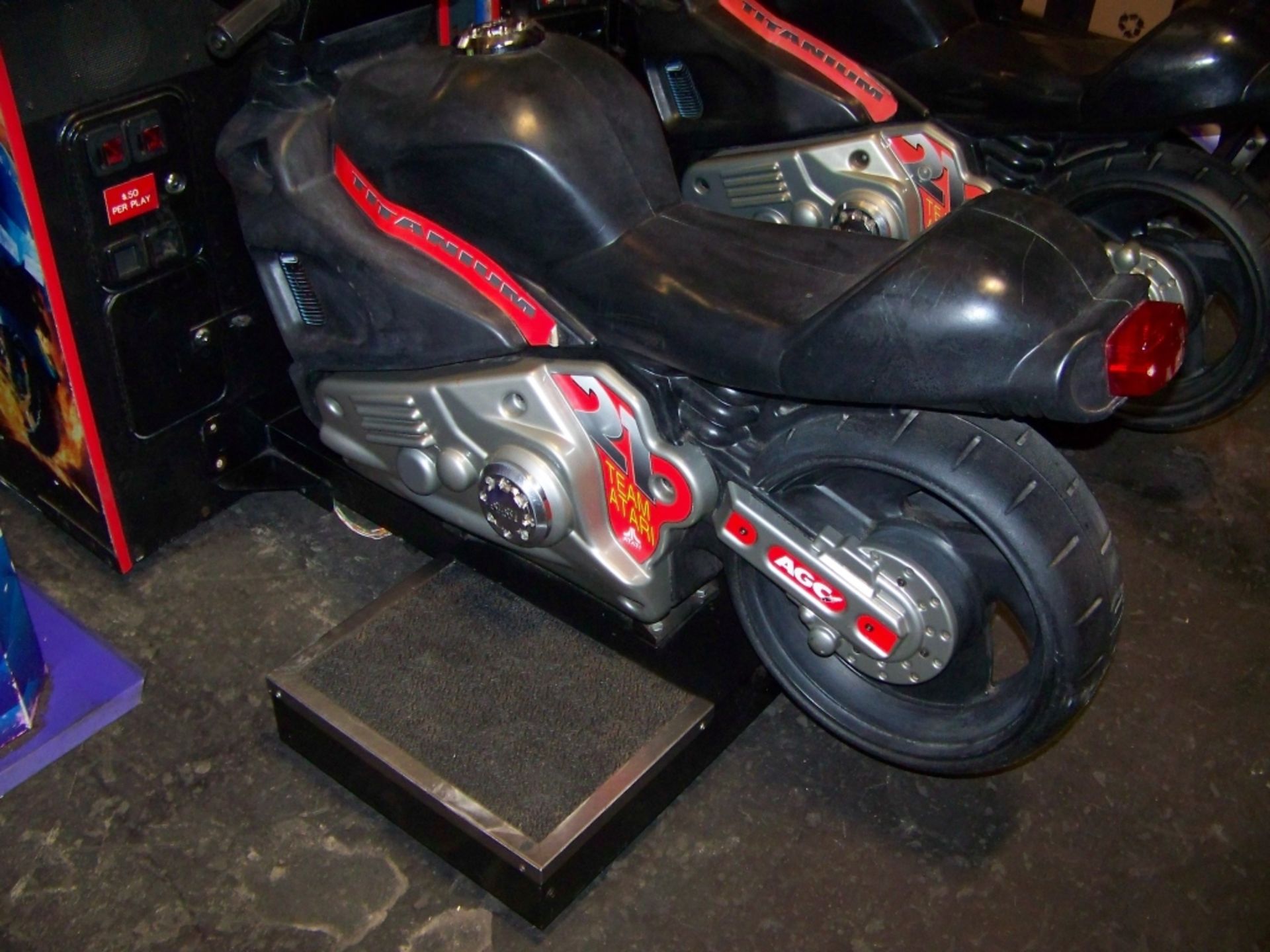 ROAD BURNERS MOTORCYCLE RACING ARCADE GAME - Image 5 of 5