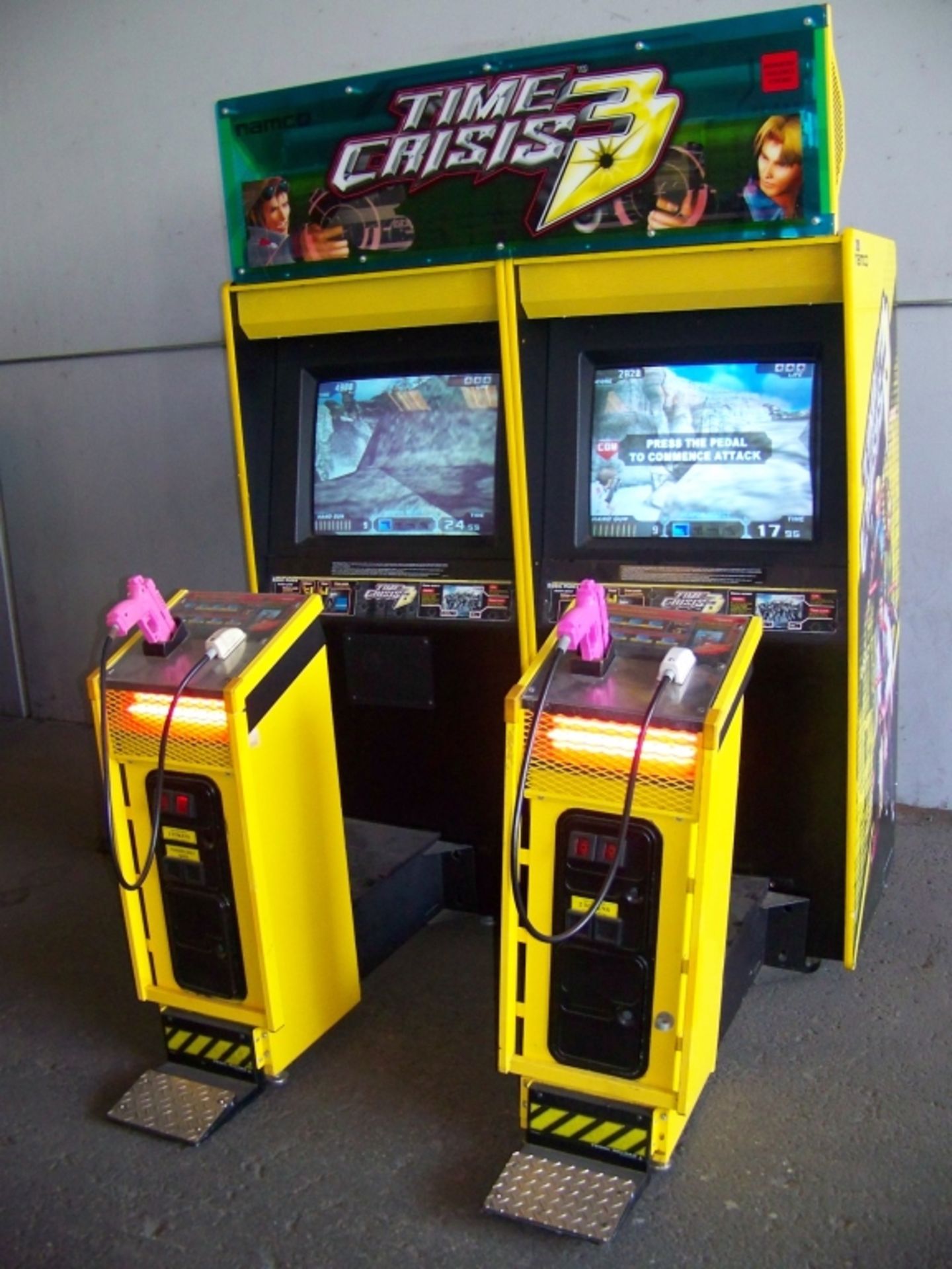 TIME CRISIS 3 TWIN SHOOTER ARCADE GAME NAMCO