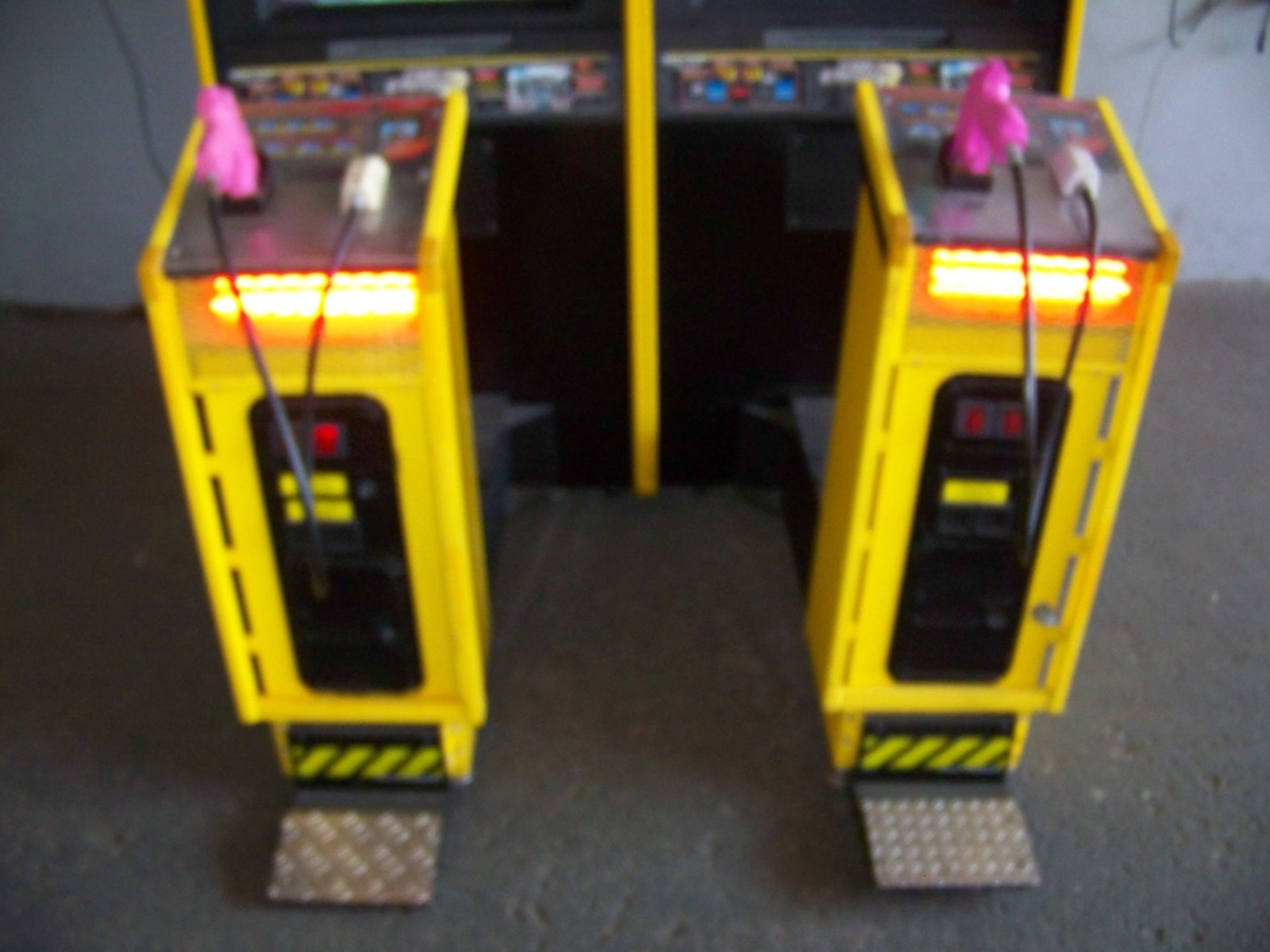 TIME CRISIS 3 TWIN SHOOTER ARCADE GAME NAMCO - Image 5 of 8