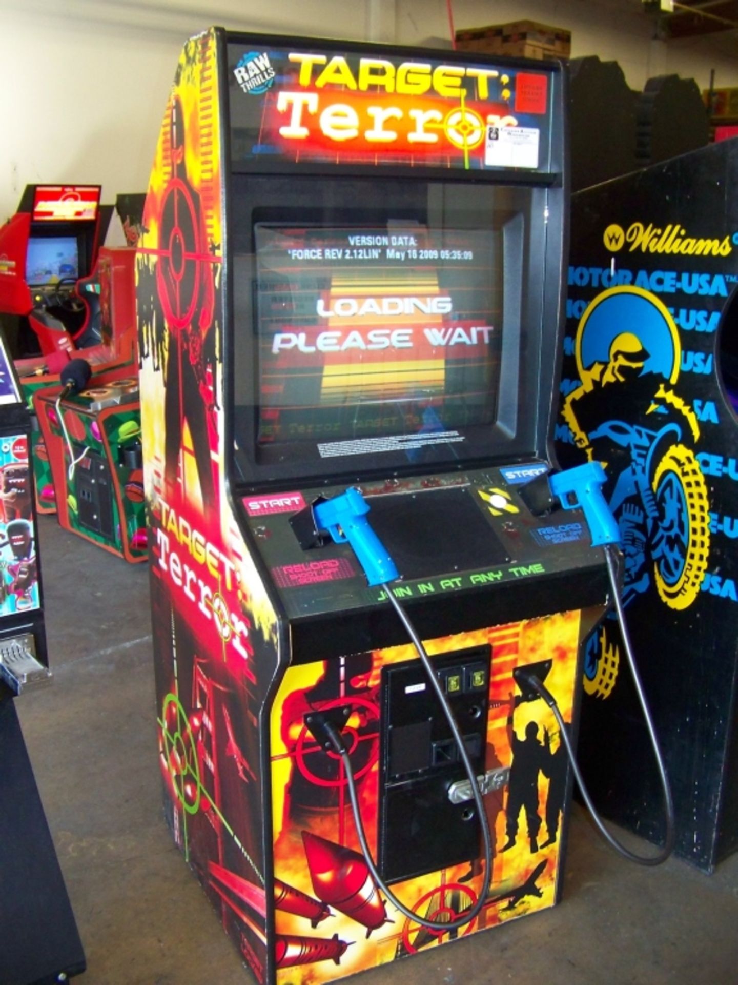 TARGET TERROR GOLD SHOOTER ARCADE GAME DEDICATED - Image 4 of 4