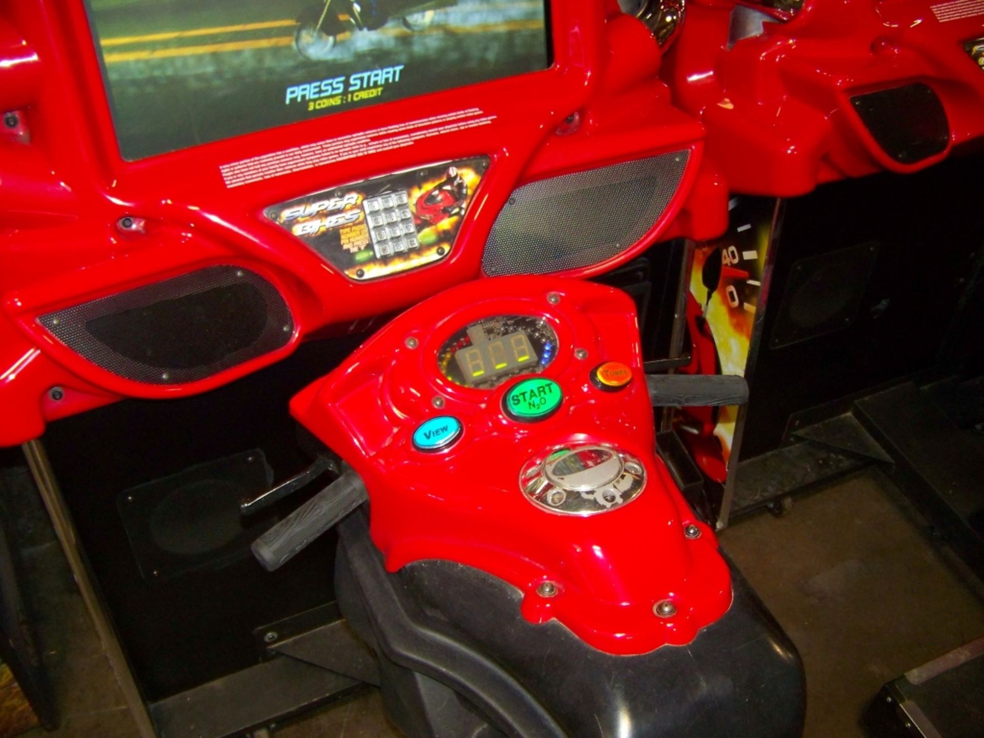 FAST AND FURIOUS SUPER BIKES ARCADE