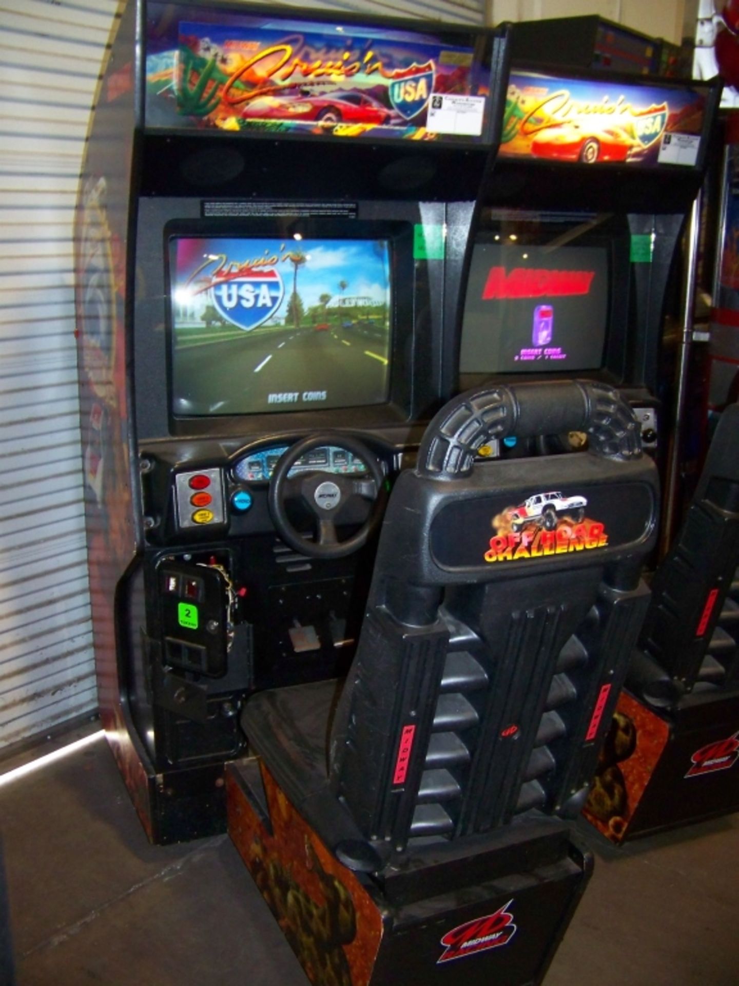 CRUISIN USA SITDOWN DRIVER ARCADE GAME - Image 2 of 3