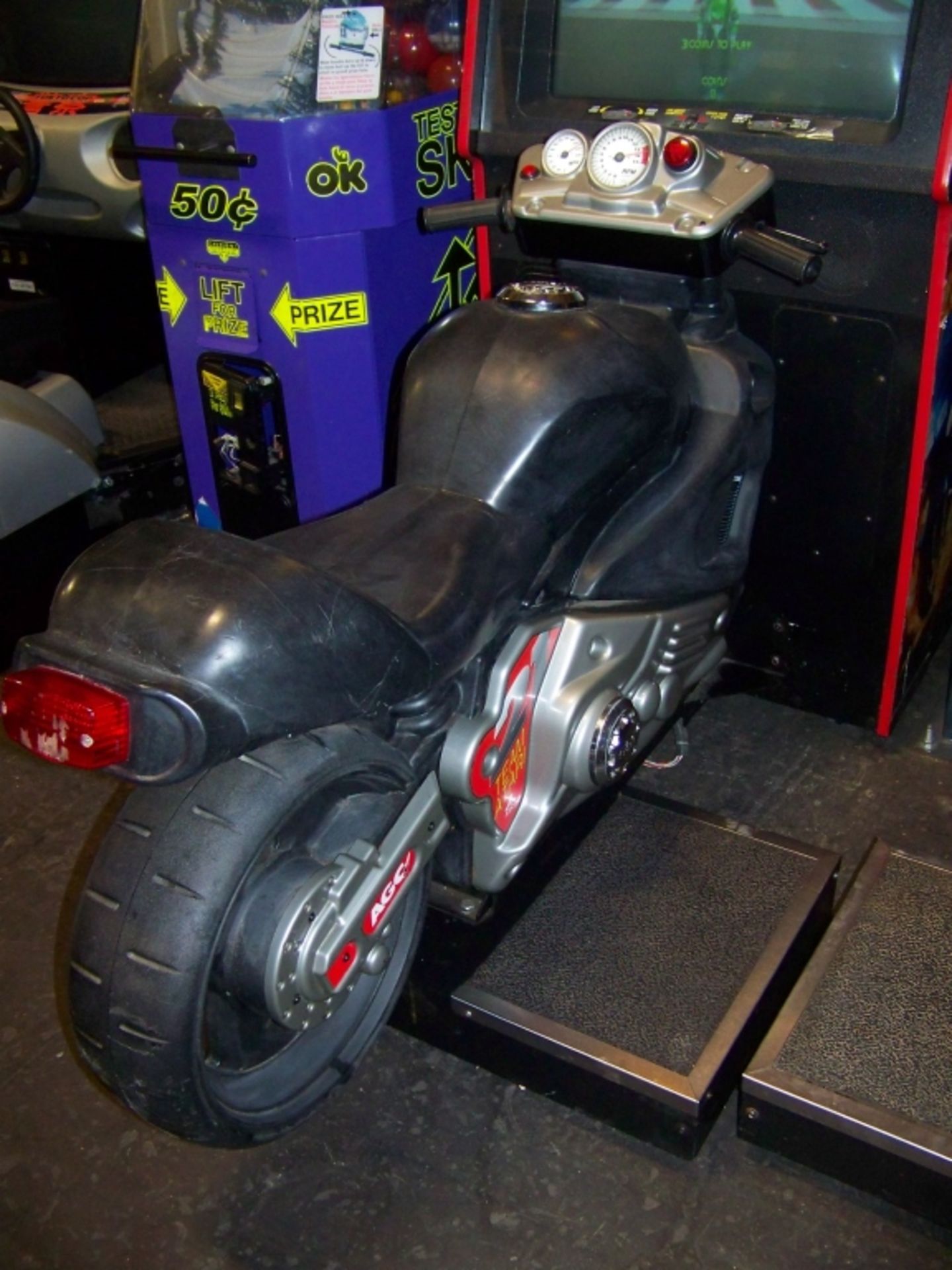 ROAD BURNERS MOTORCYCLE RACING ARCADE GAME - Image 4 of 5