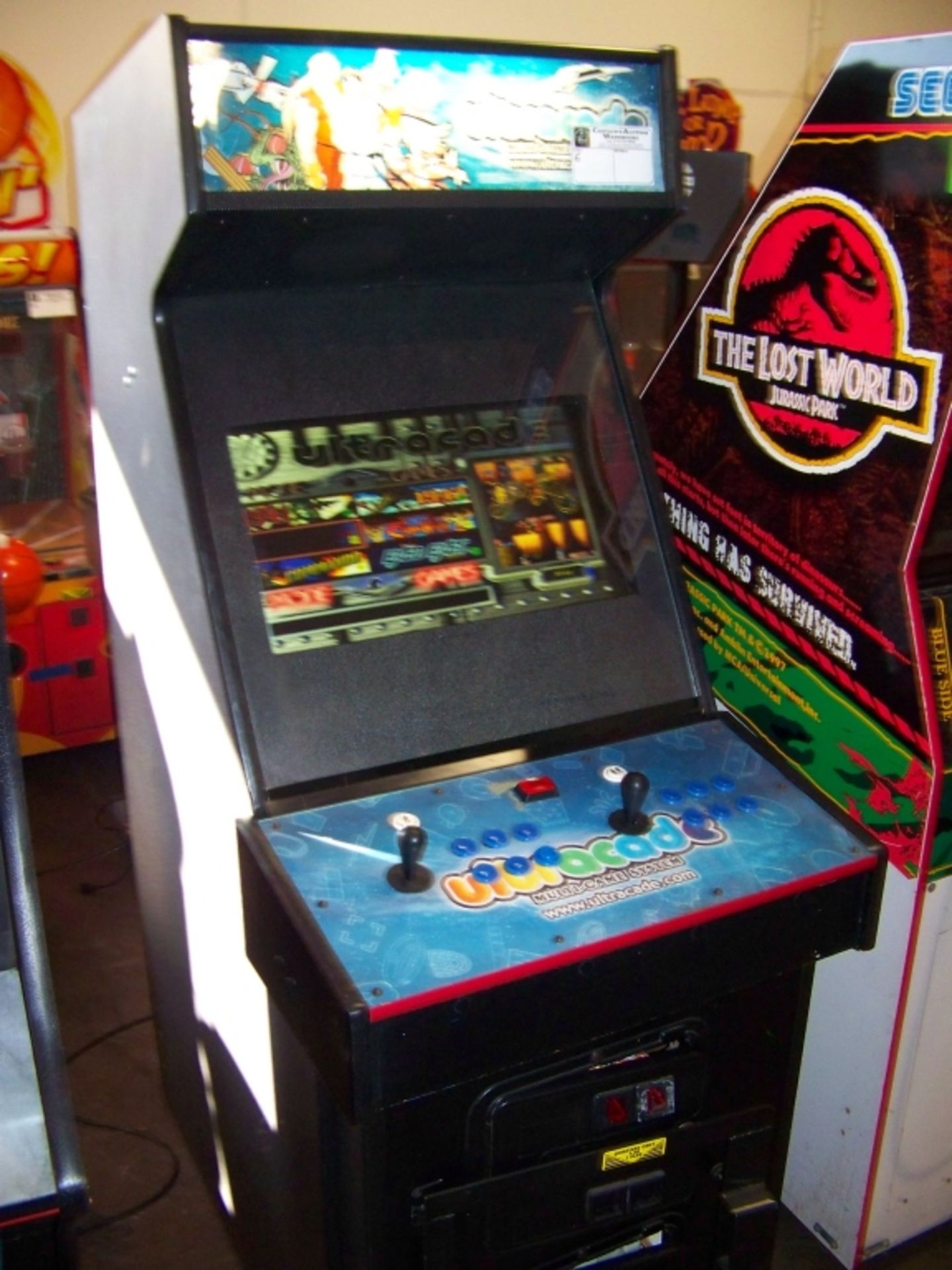 ULTRACADE MULTI UPRIGHT ARCADE GAME LCD MONITOR - Image 3 of 4