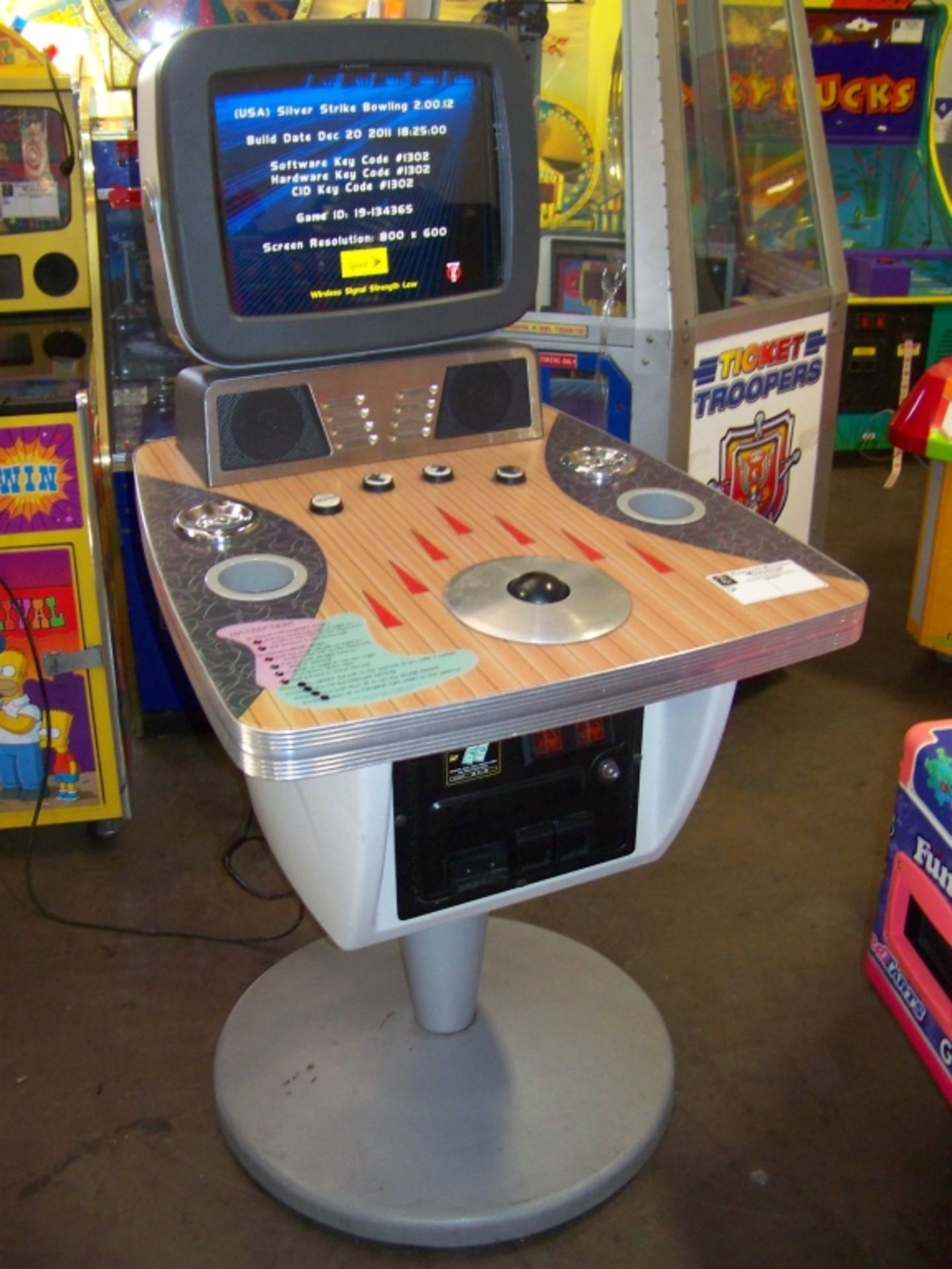 SILVER STRIKE BOWLING NAMCO CABINET