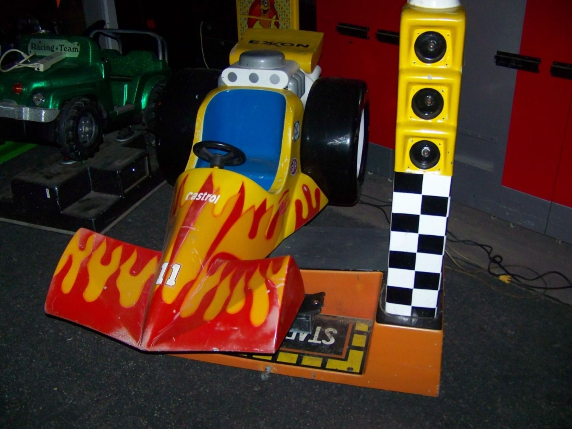 KIDDIE RIDE DRAG RACER CAR - Image 2 of 3