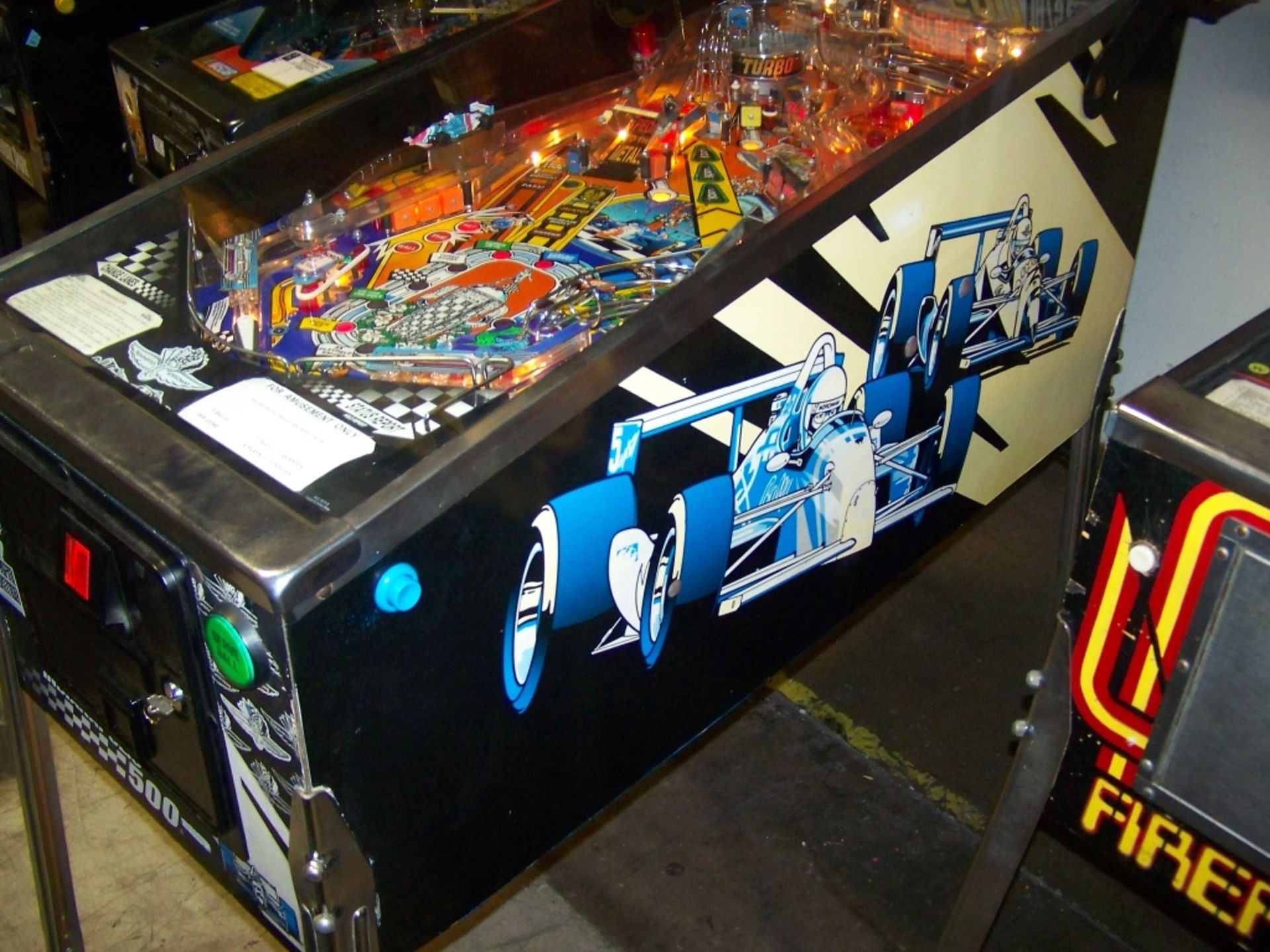 INDIANAPOLIS 500 PINBALL MACHINE BALLY