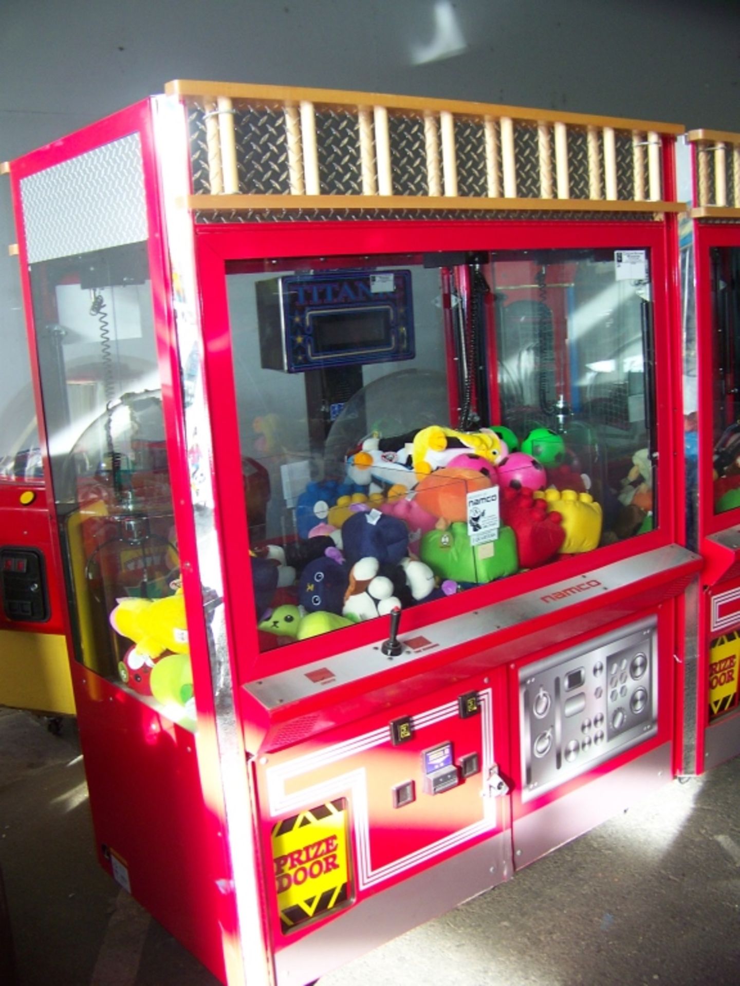 60" ICE PINNACLE FIRE ENGINE DUAL CRANE MACHINE