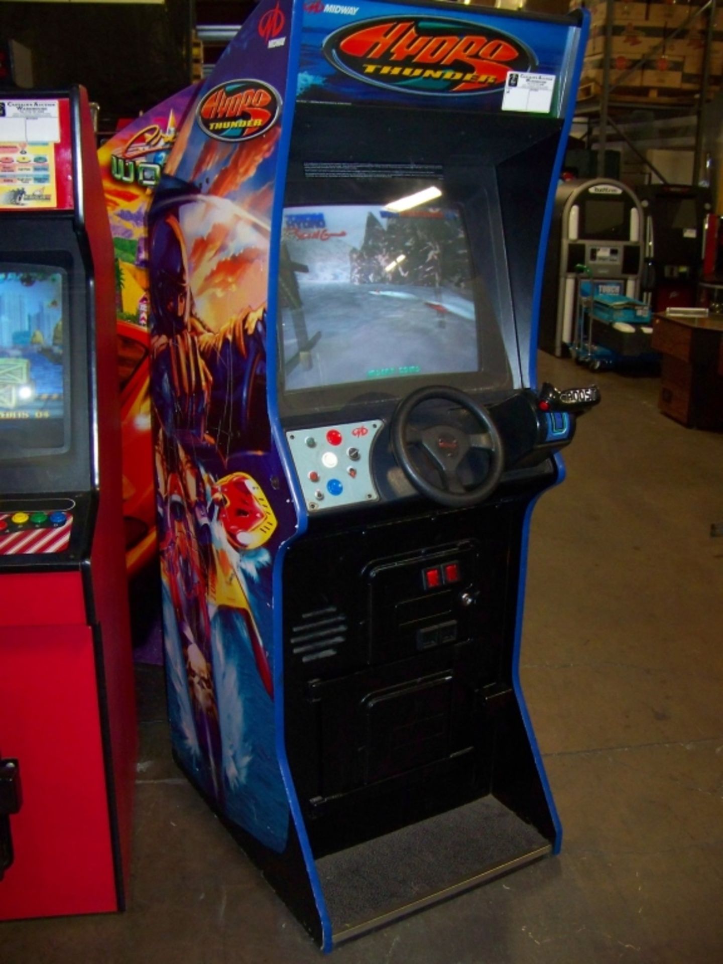 HYDRO THUNDER UPRIGHT ARCADE GAME MIDWAY