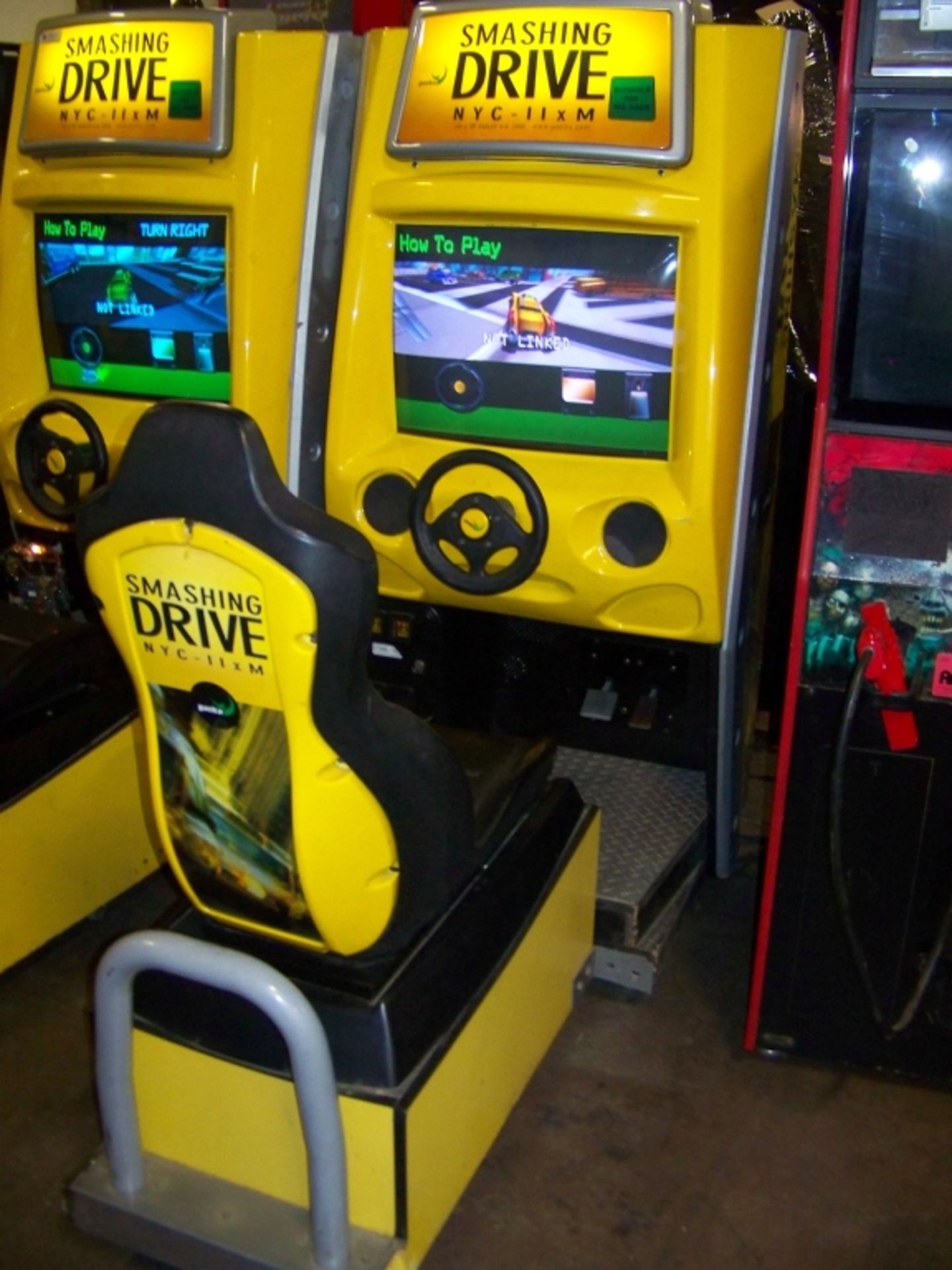 SMASHING DRIVE NYC SITDOWN DRIVER ARCADE GAME