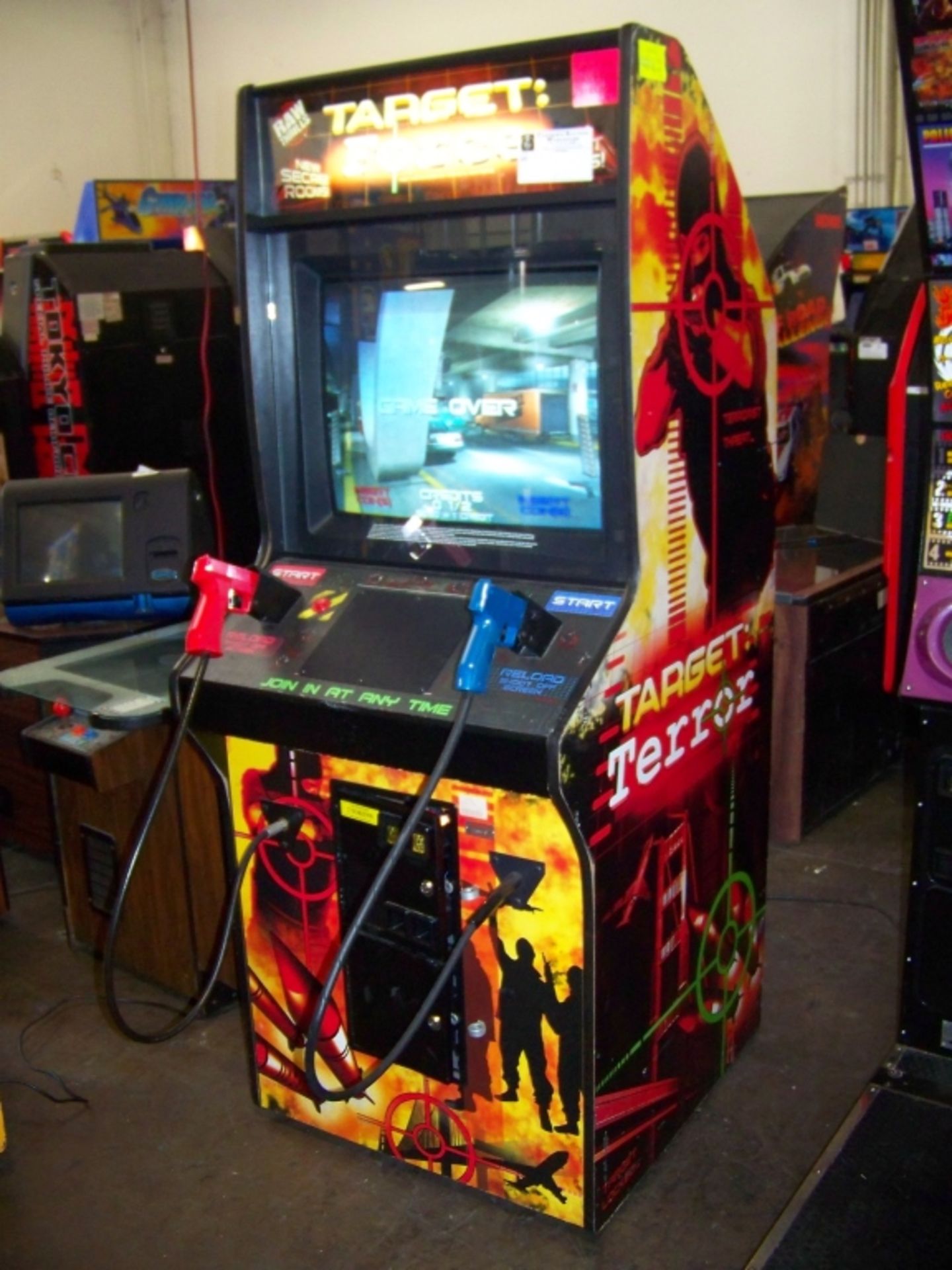 TARGET TERROR SHOOTER ARCADE GAME