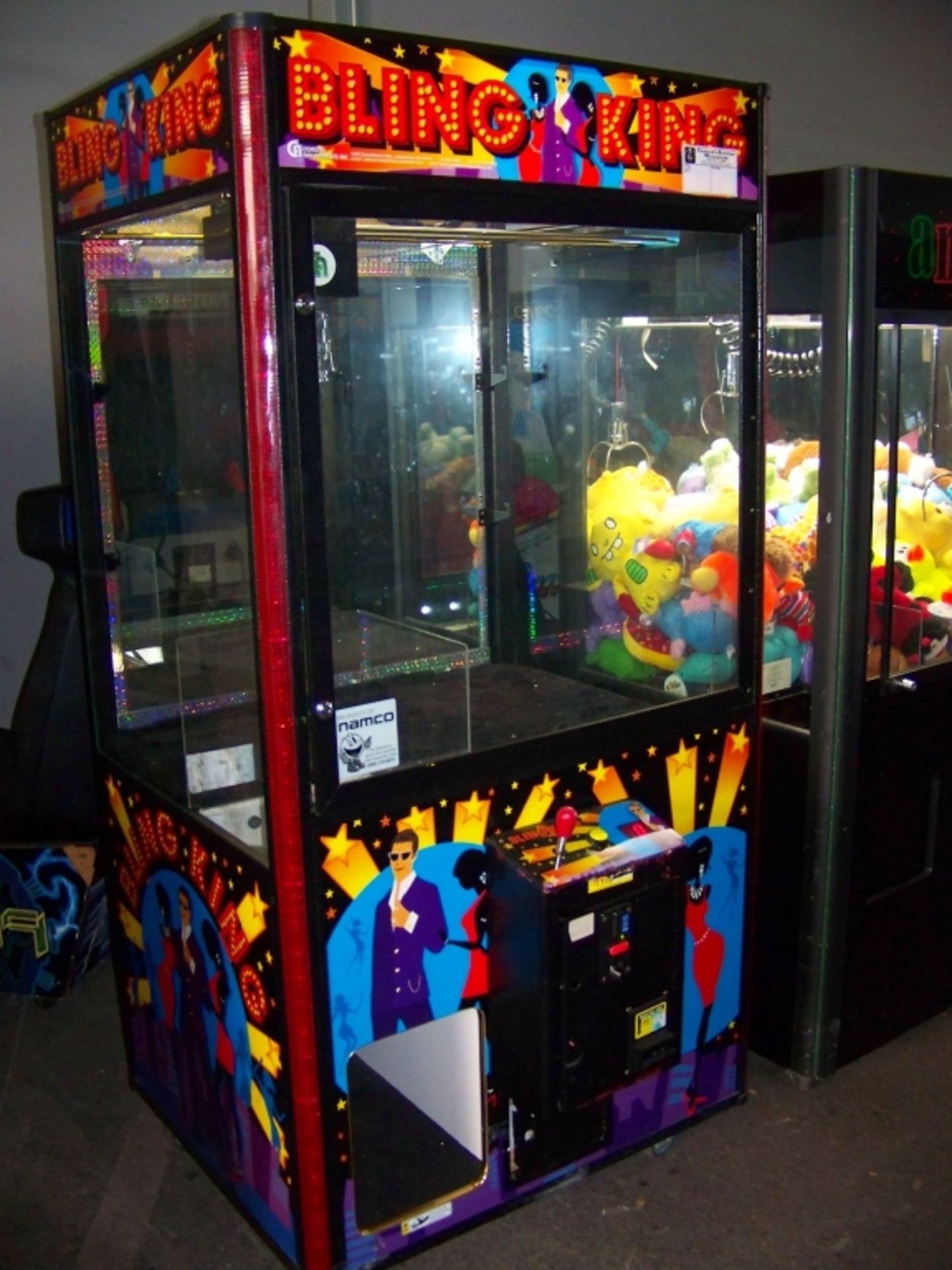 BLING KING 38" COASTAL PLUSH CLAW CRANE MACHINE - Image 4 of 4