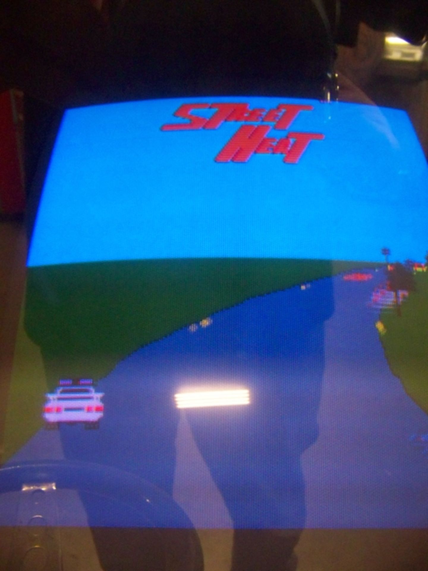 STREET HEAT DRIVER ARCADE GAME NINTENDO CABINET - Image 3 of 4