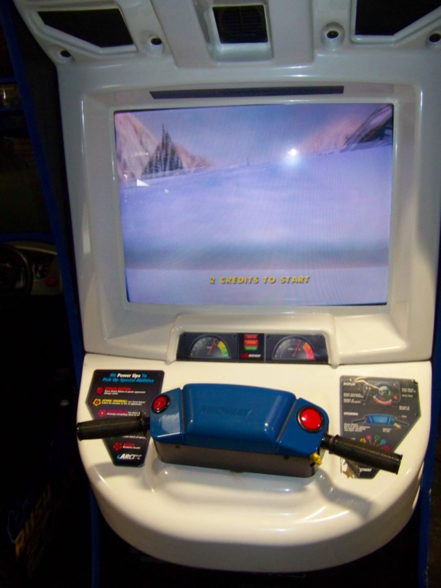 ARCTIC THUNDER RACING ARCADE GAME - Image 3 of 7