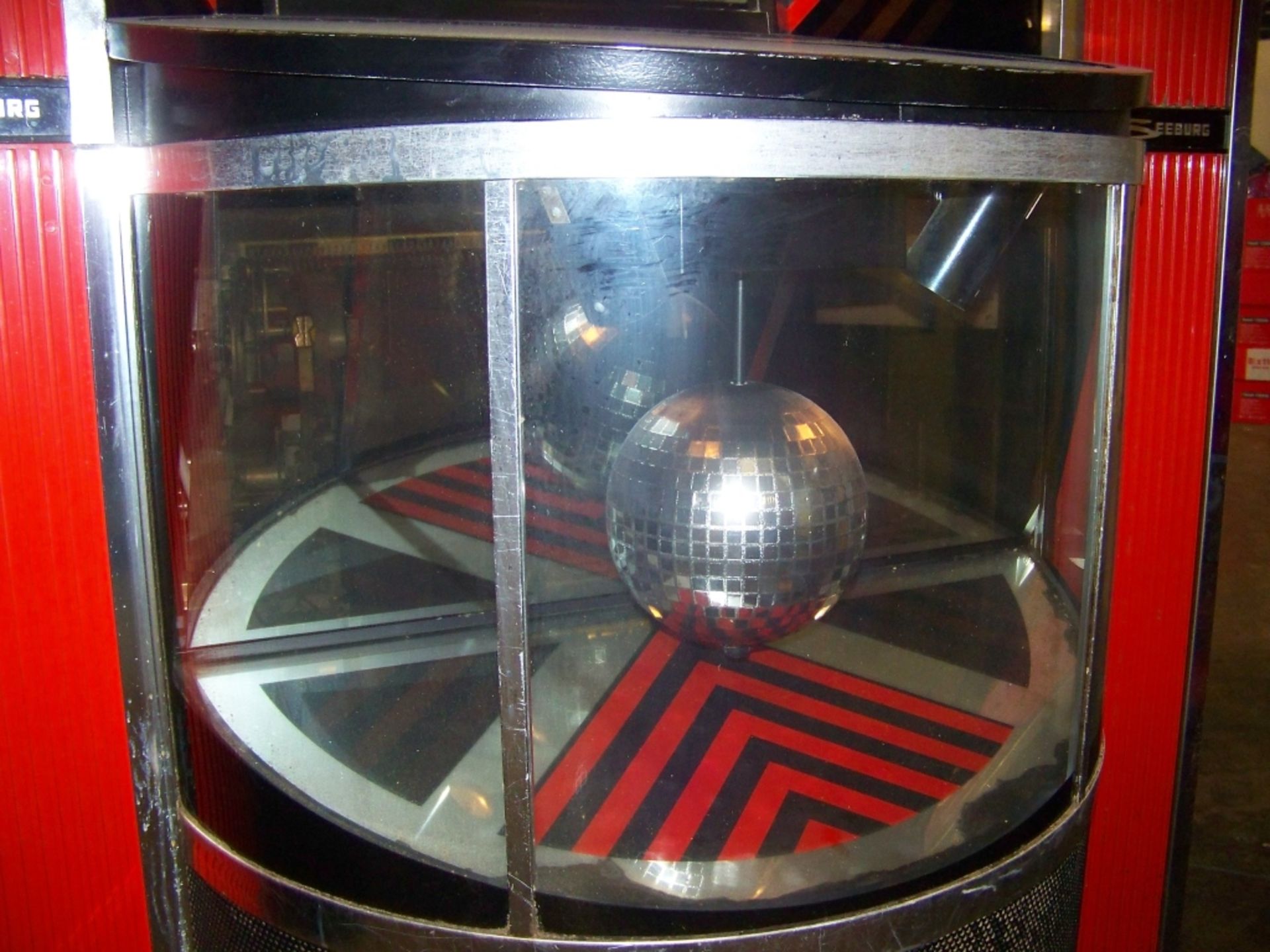 SEEBURG PHEONIX SMC-2 JUKEBOX 45 RPM - Image 2 of 4