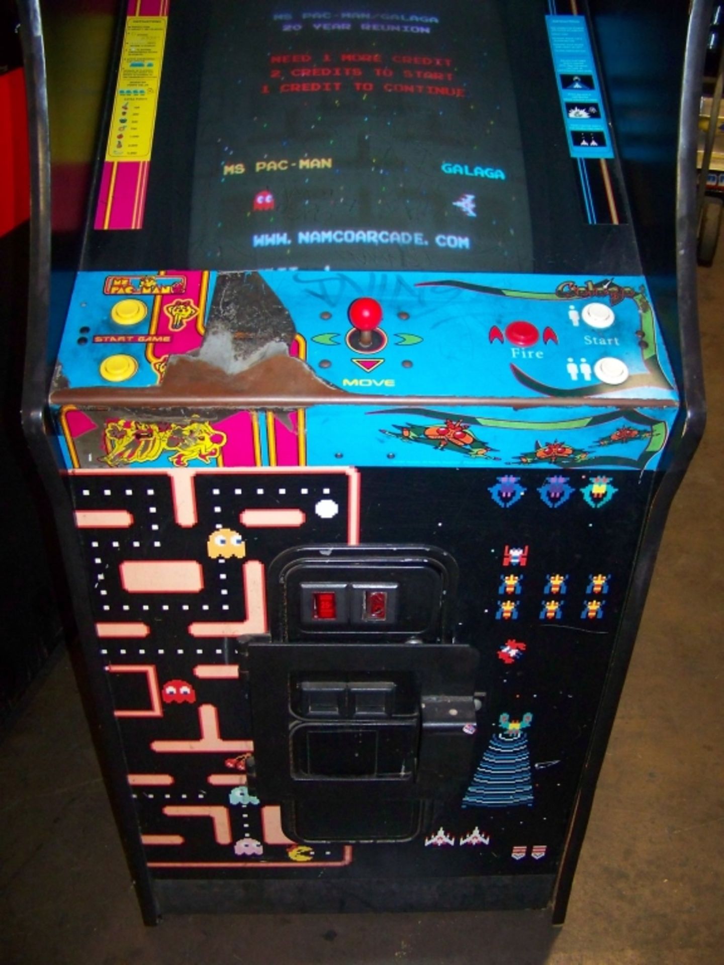 MS PACMAN GALAGA CLASS OF 1981 ARCADE GAME - Image 4 of 6