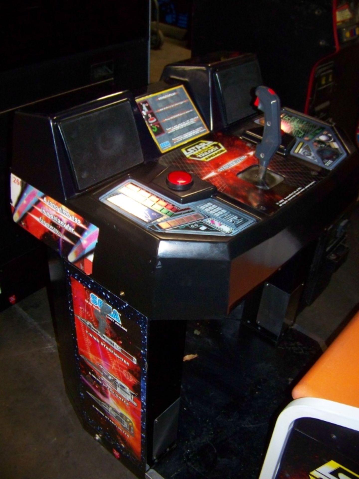 STAR WARS TRILOGY DX ARCADE GAME LCD MONITOR - Image 7 of 9