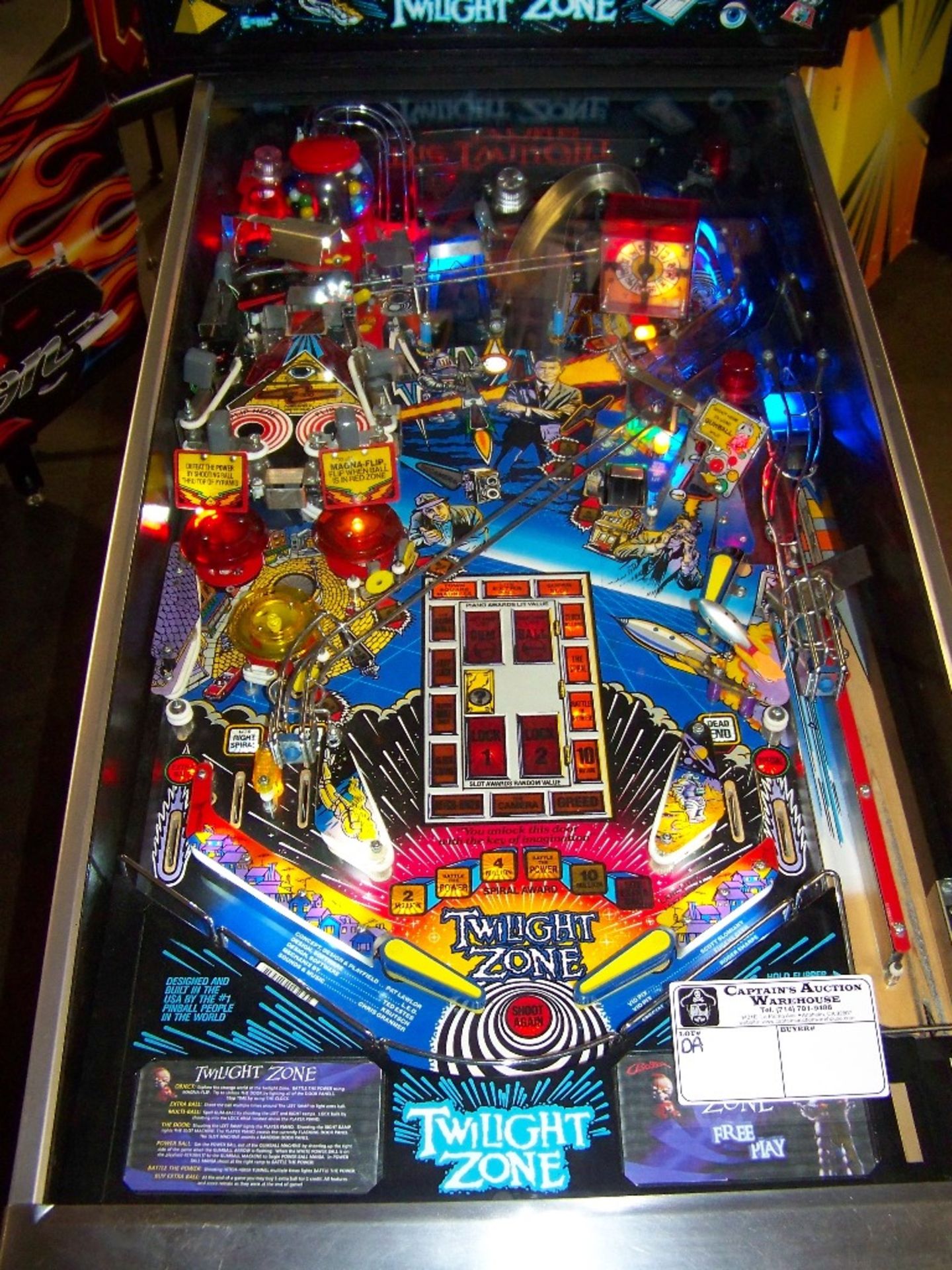 TWILIGHT ZONE PINBALL MACHINE RESTORED L@@K! - Image 9 of 19