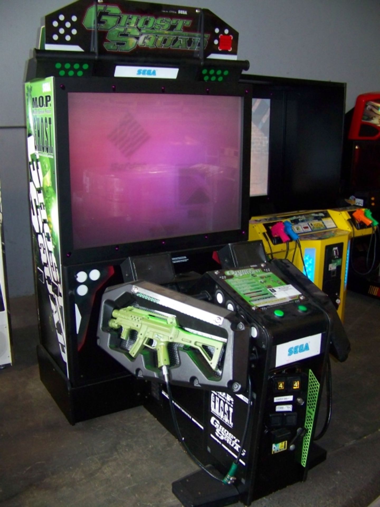 GHOST SQUAD DX 50" SHOOTER ARCADE GAME SEGA