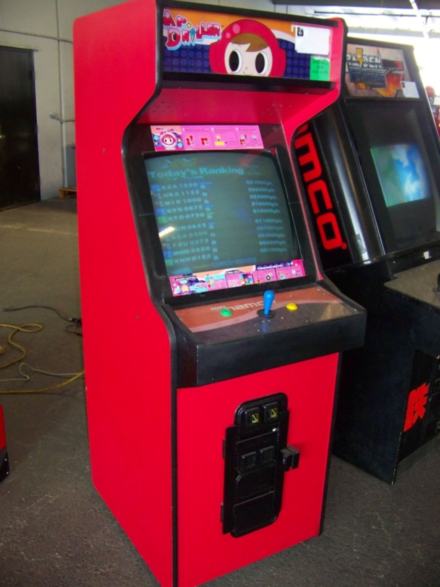 MR. DRILLER UPRIGHT ARCADE GAME 25"CRT