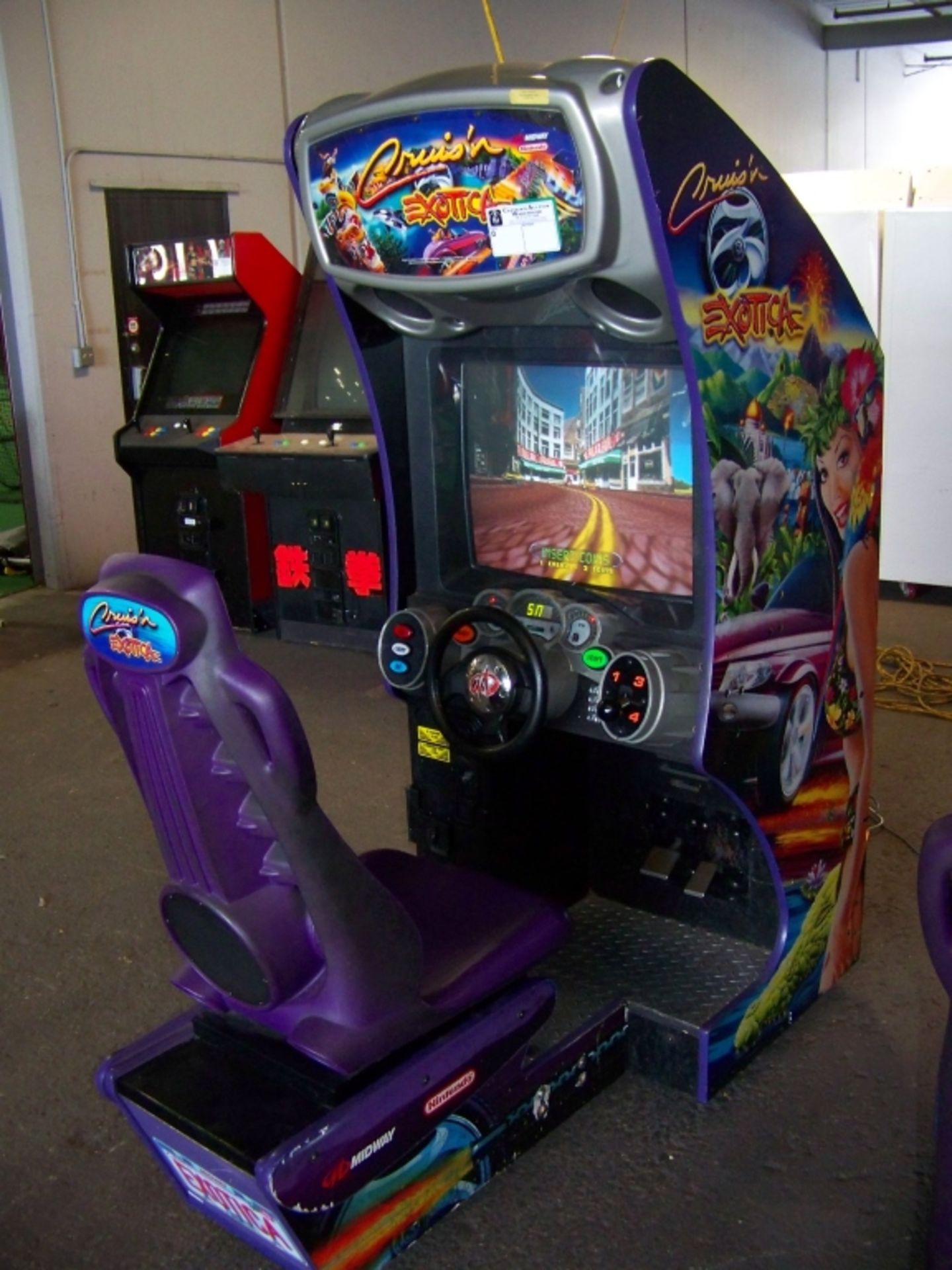 CRUISIN EXOTICA DEDICATED DRIVER ARCADE GAME