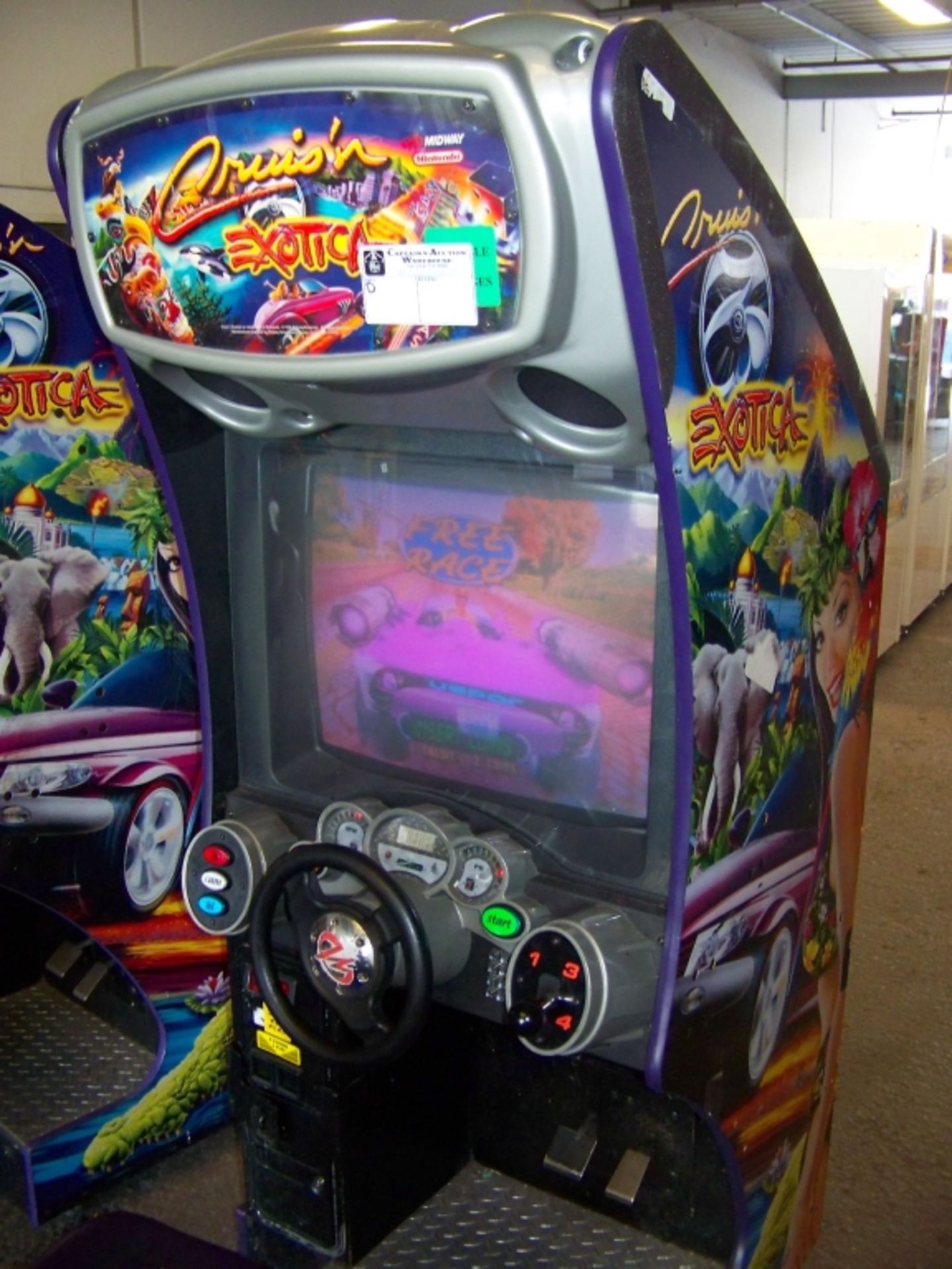 CRUISIN EXOTICA DEDICATED DRIVER ARCADE GAME - Image 3 of 4