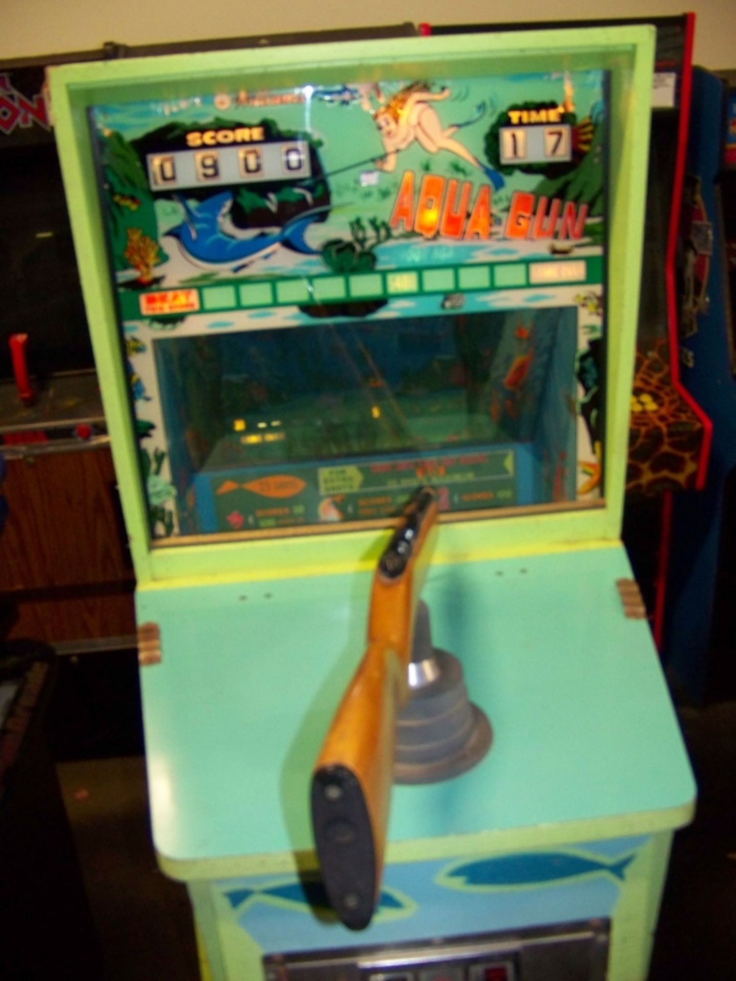 AQUA GUN RIFLE EM SHOOTER ARCADE 1969 WILLIAMS - Image 5 of 5