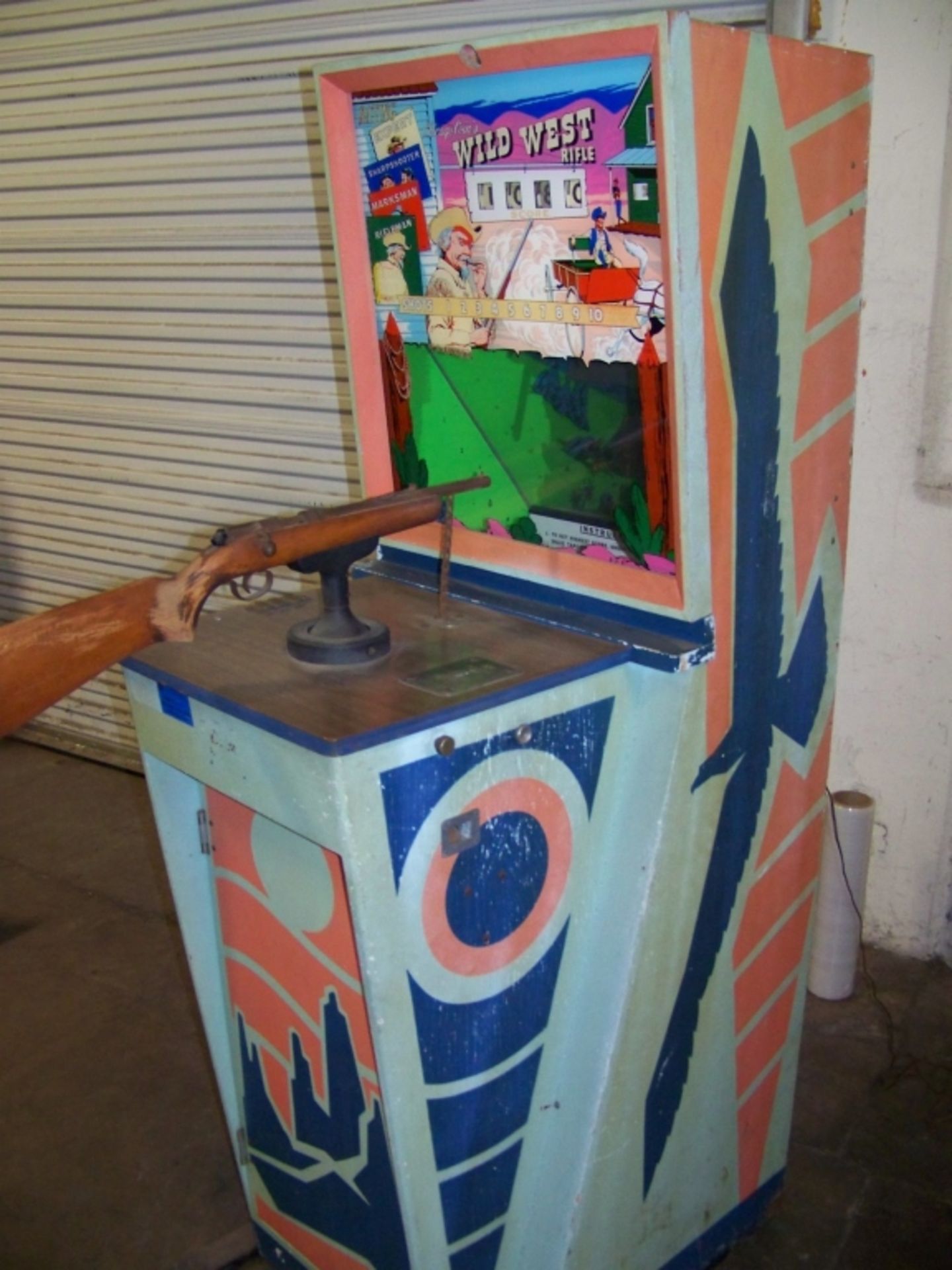 WILD WEST RIFLE ARCADE GAME 1967 CHICAGO COIN E.M.