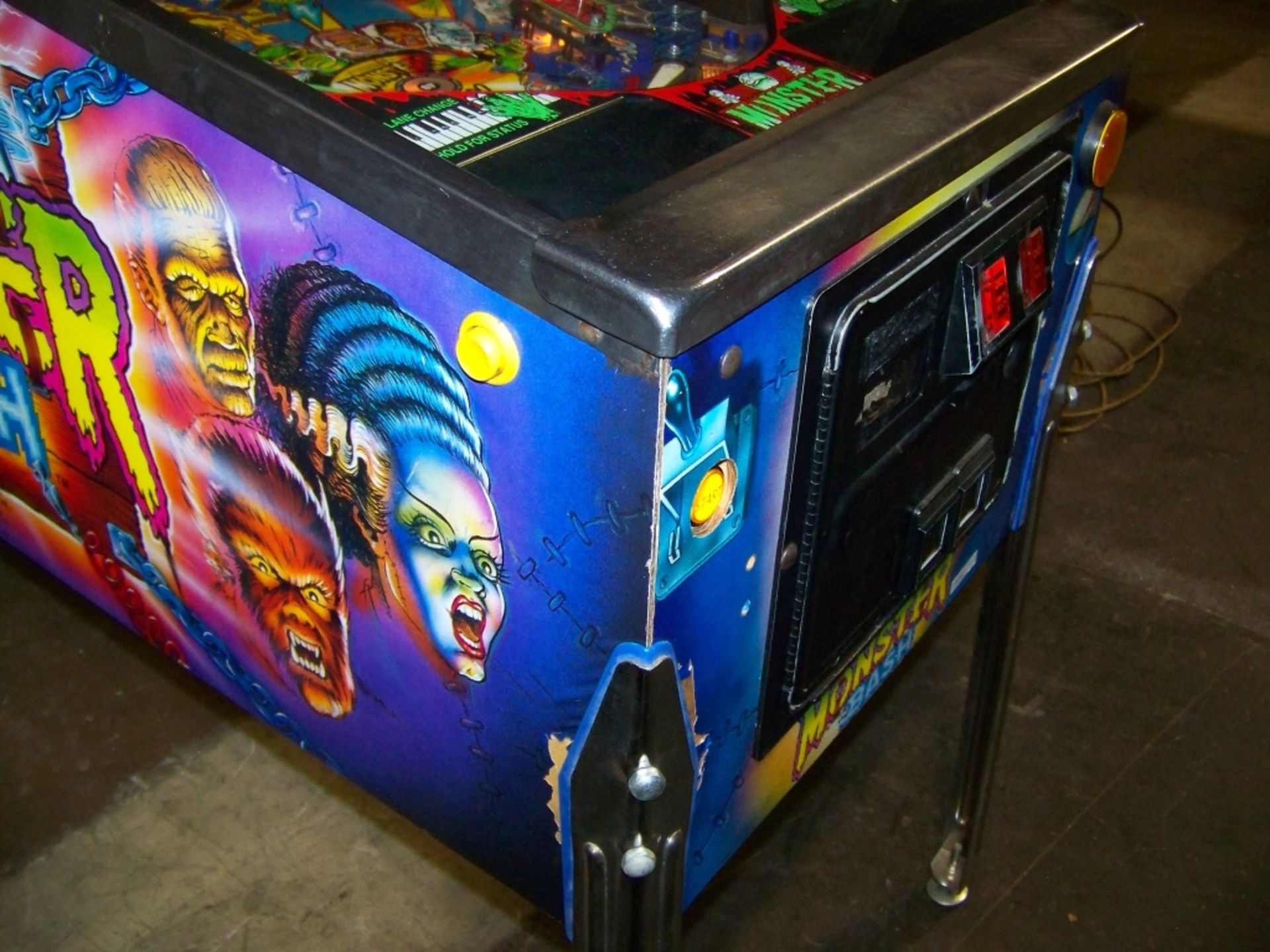 MONSTER BASH PINBALL MACHINE WILLIAMS - Image 12 of 19