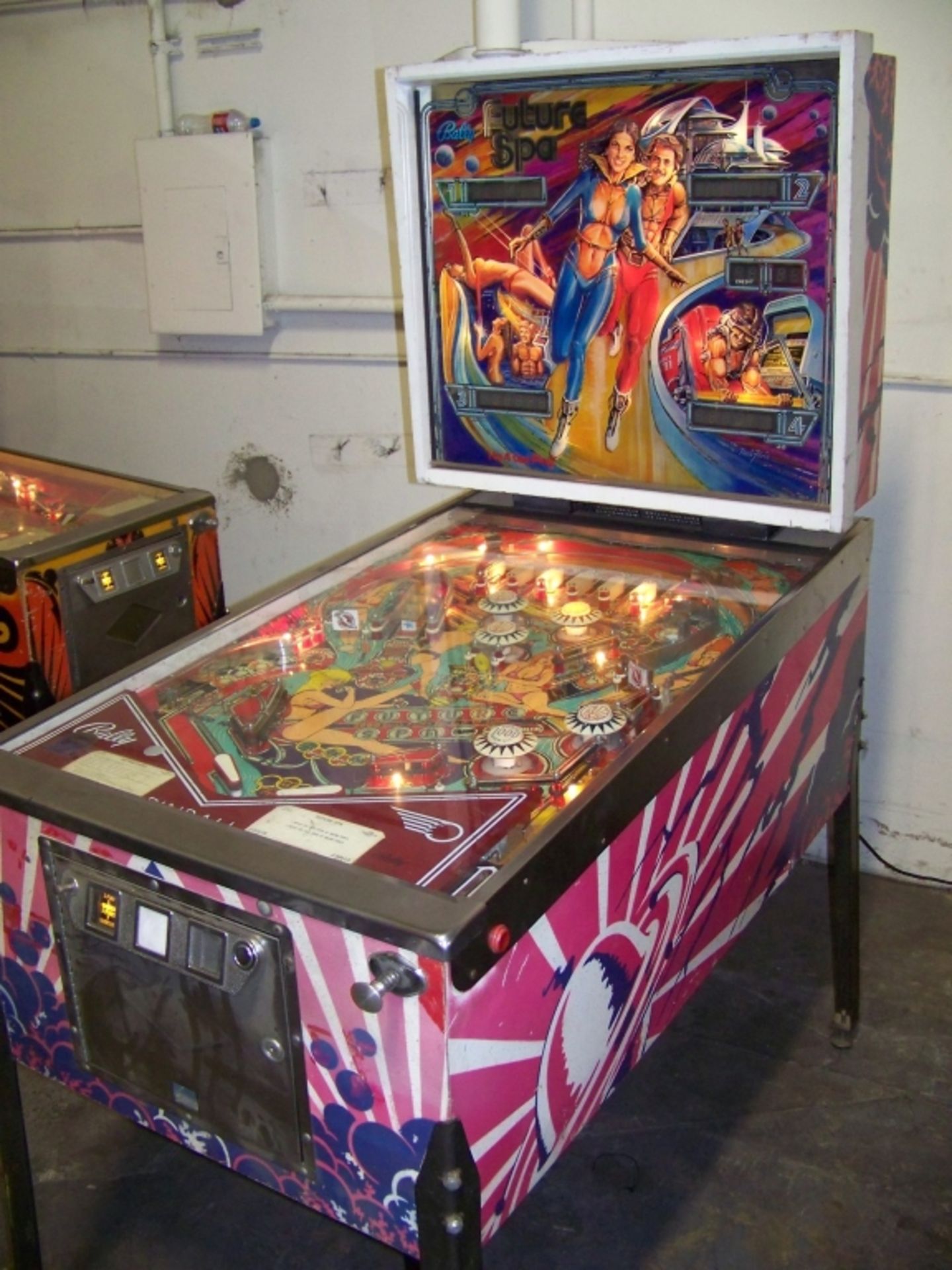 FUTURE SPA PINBALL MACHINE 1979 BALLY WIDE BDY