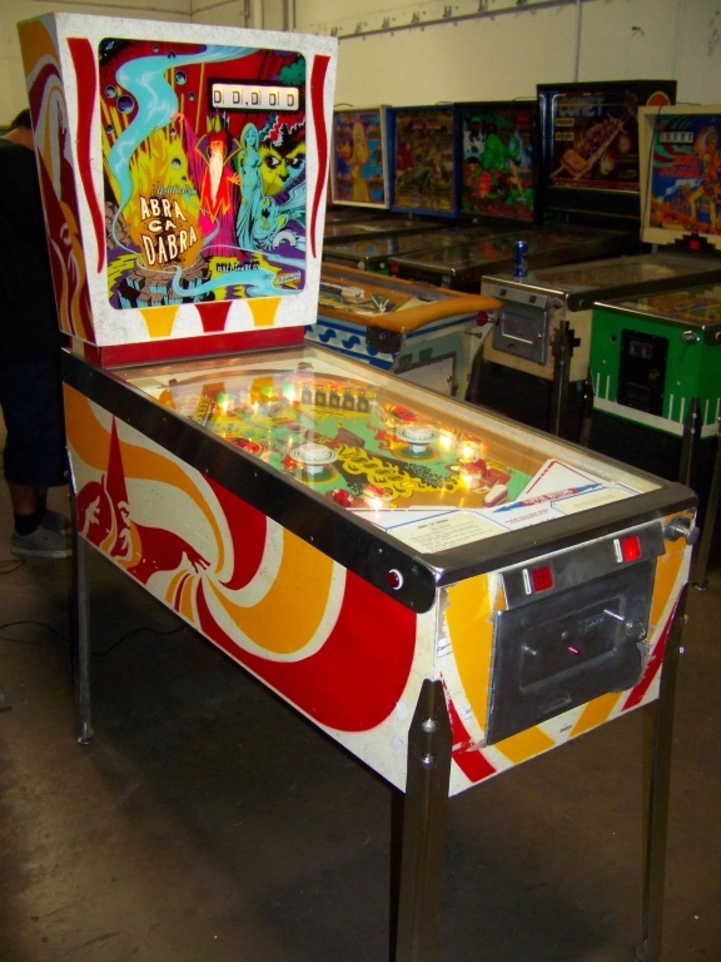 ABRA CA DABRA PINBALL MACHINE 1975 GOTTLIEB