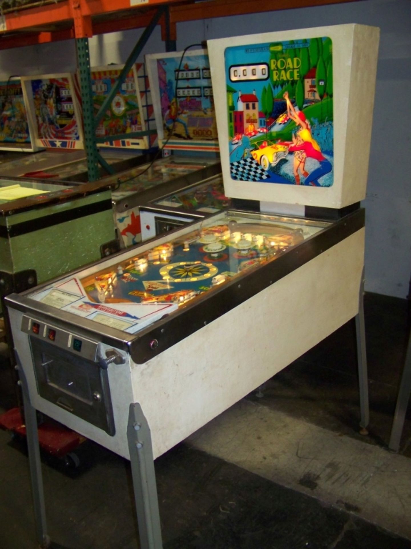 ROAD RACE PINBALL MACHINE 1969 GOTTLIEB WEDGE - Image 2 of 7