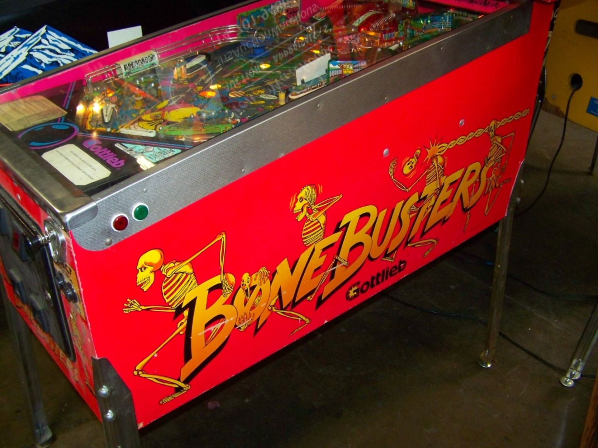 BONE BUSTERS PINBALL MACHINE 1991 PREMIER GOTTLIEB - Image 3 of 10