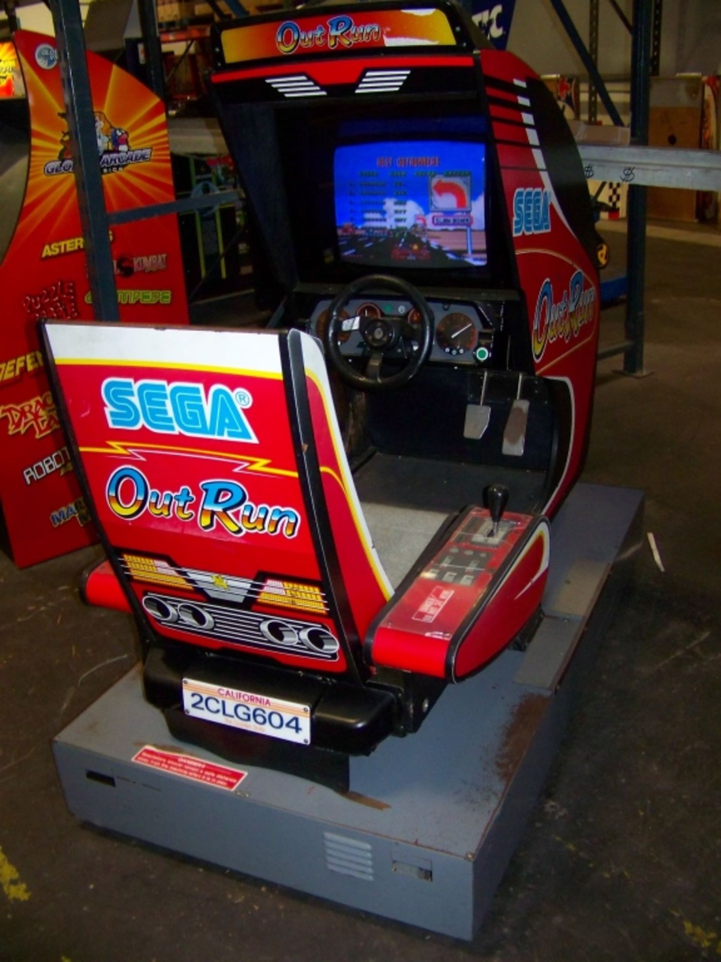 SEGA OUTRUN CLASSIC DELUXE ARCADE GAME MOTION - Image 4 of 4