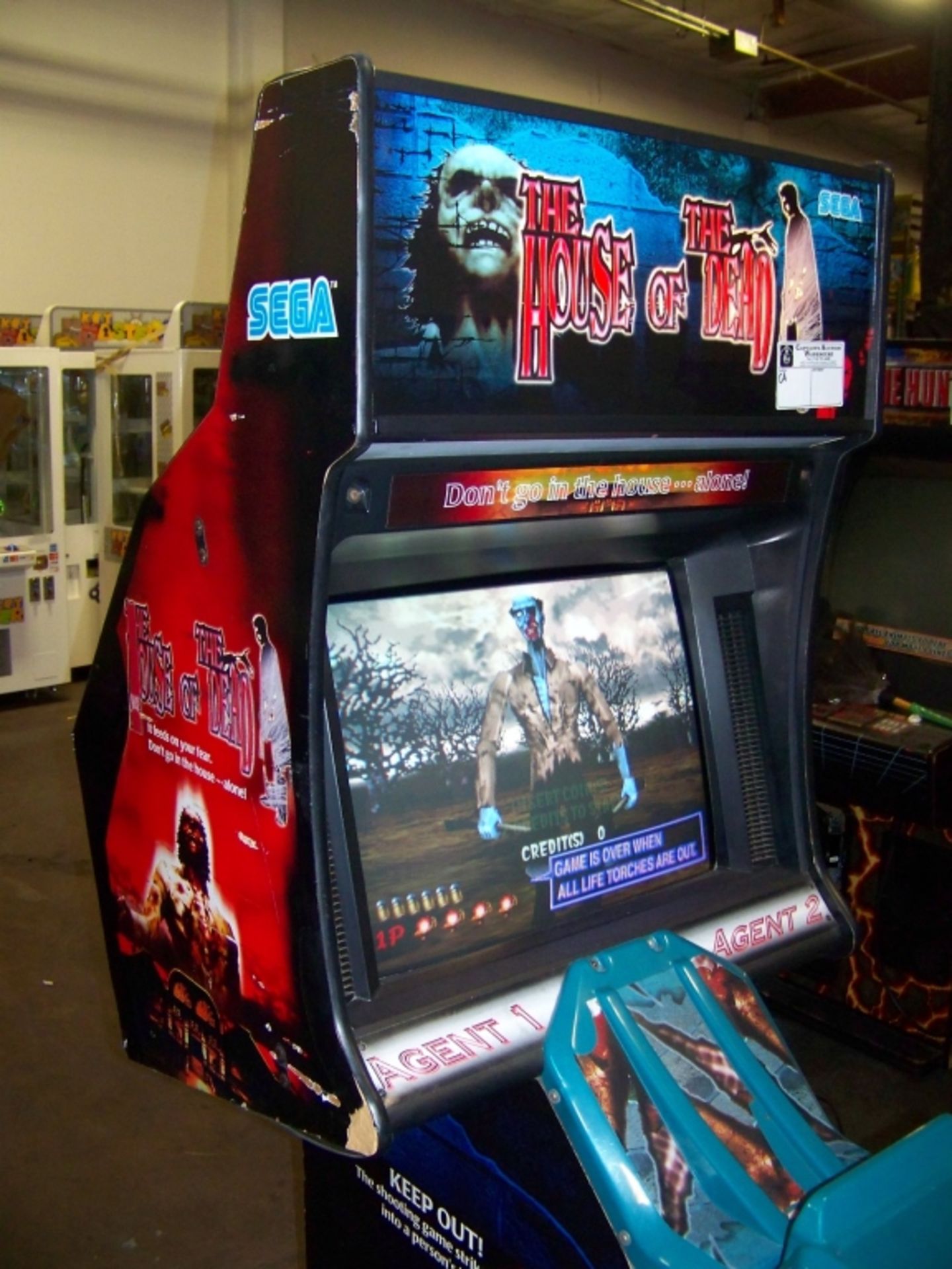 HOUSE OF THE DEAD ZOMBIE SHOOTER ARCADE GAME - Image 7 of 7