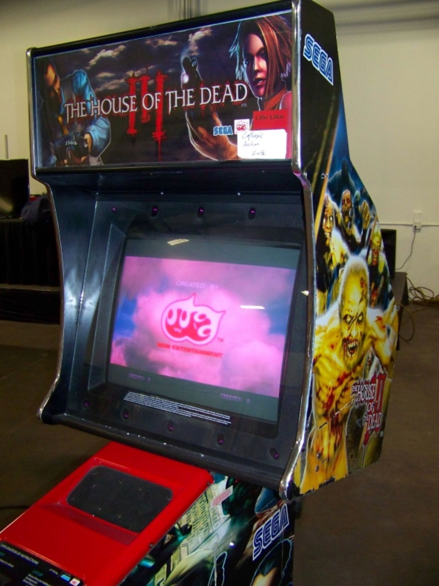 HOUSE OF THE DEAD III ZOMBIE SHOOTER ARCADE GAME S - Image 5 of 6