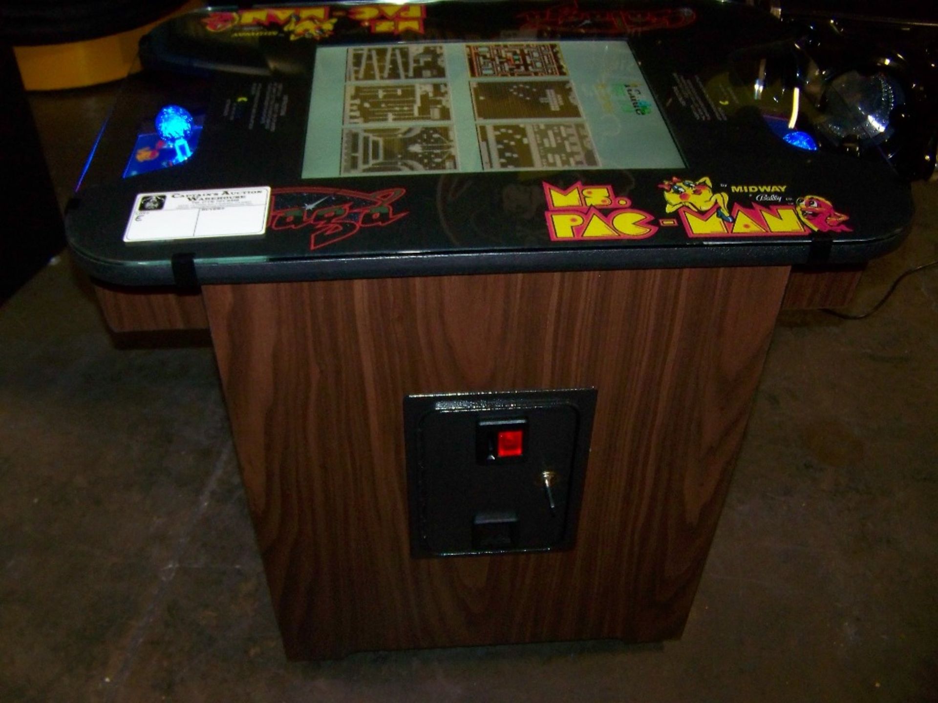 Check pictures for details.Â  NOTE:BRAND NEW MULTICADE ALL LIGHTED CONTROLS. A GREAT GAME ROOM - Image 3 of 8