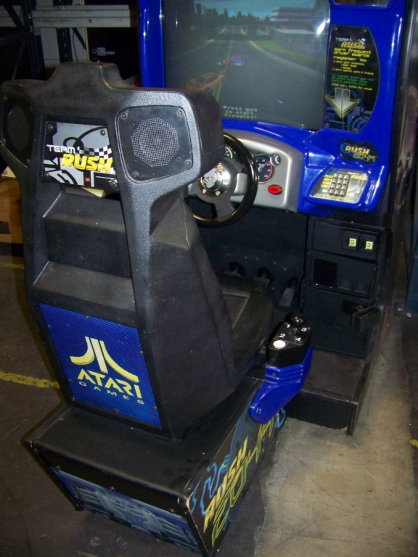 RUSH 2049 SPECIAL ED. RACING ARCADE GAME - Image 5 of 6