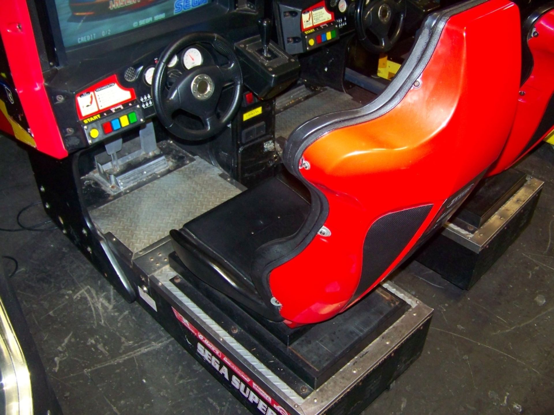 SUPER GT TWIN DRIVER RACING ARCADE GAME - Image 3 of 5