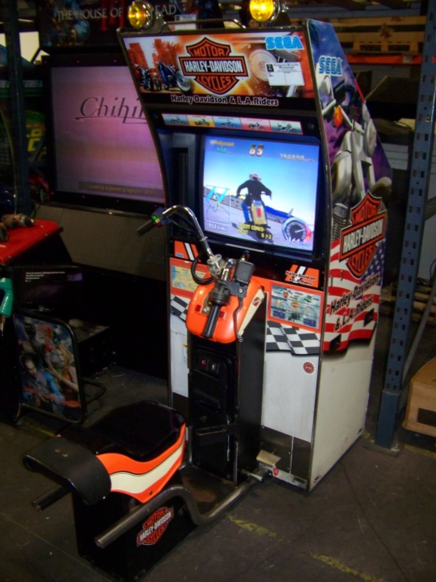 HARLEY DAVIDSON L.A. RIDERS RACING ARCADE GAME