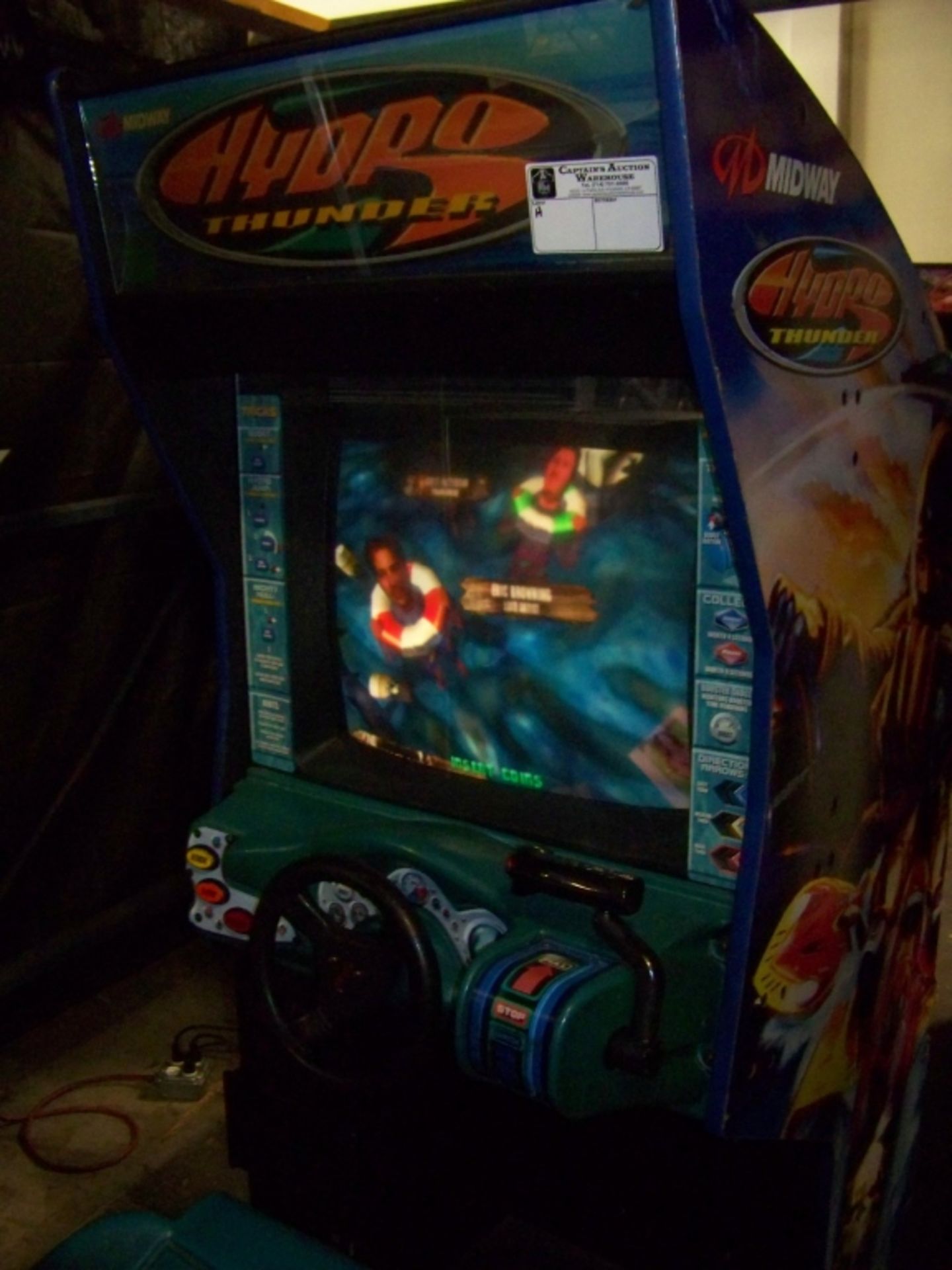 HYDRO THUNDER SITDOWN RACING ARCADE GAME   H - Image 2 of 3