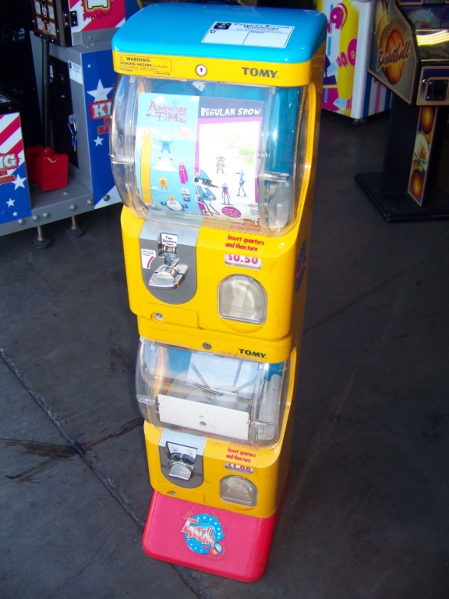 TOMY GACHA SINGLE COLUMN CAPSULE MACHINE